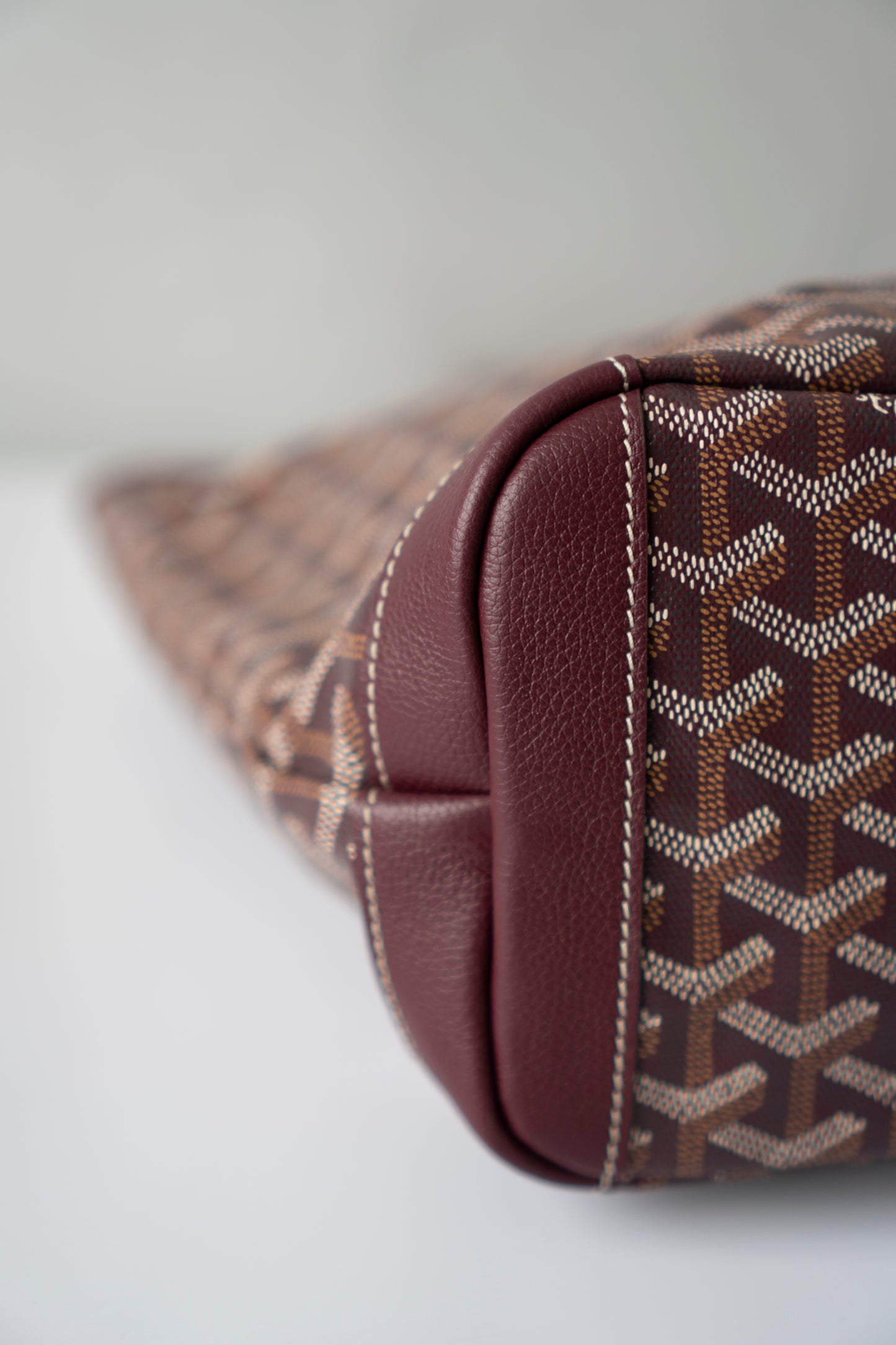 Artois PM – Burgundy Trim Coated Canvas Tote