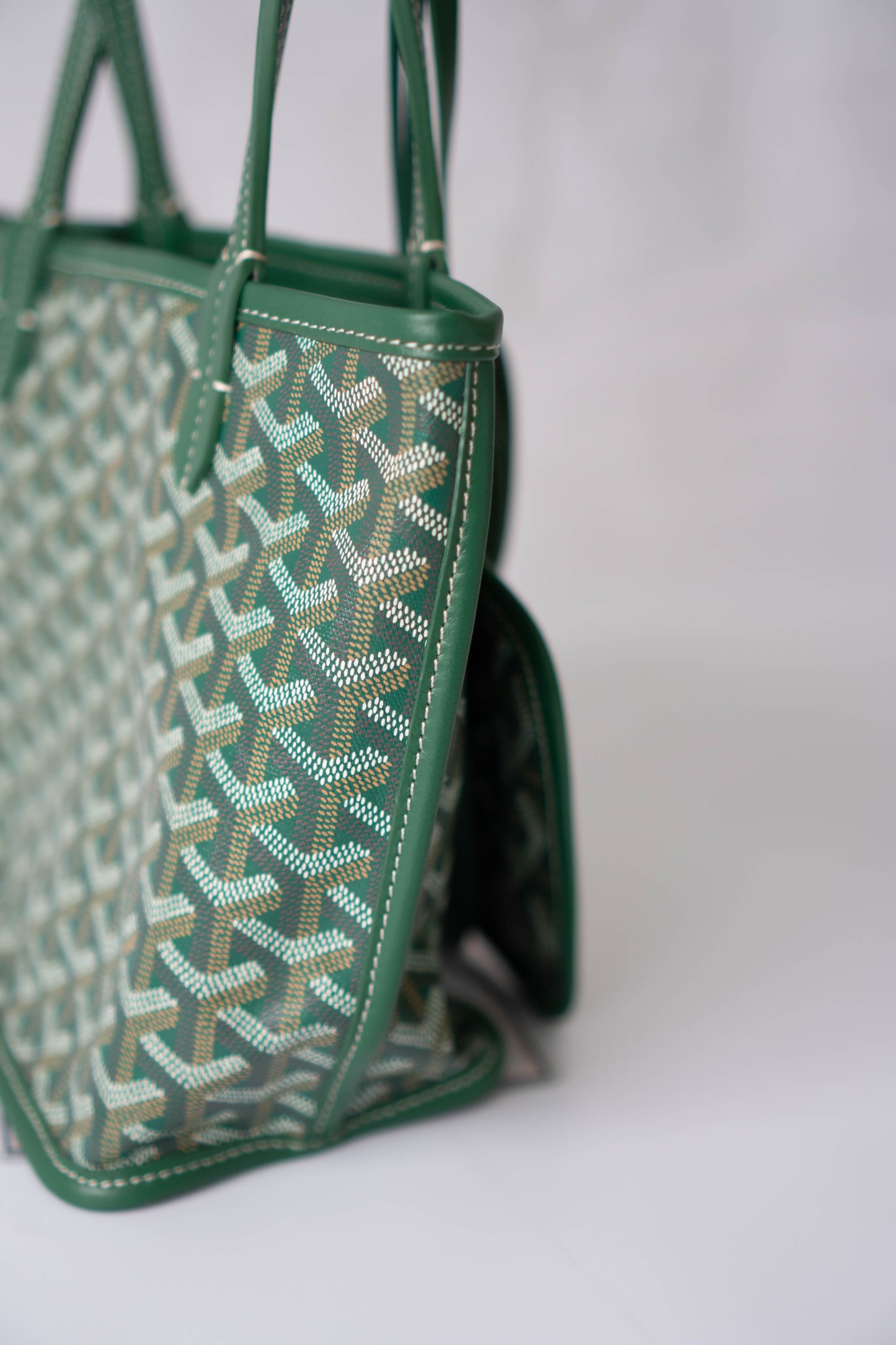 Mini Anjou – Green Goyrdine Canvas