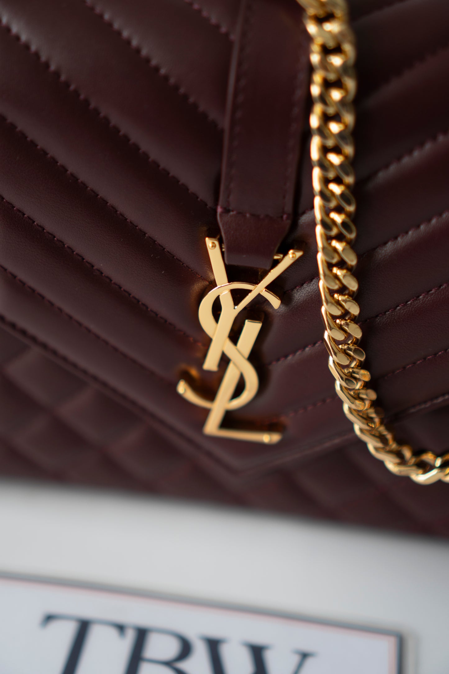 Envelope Medium – Burgundy Lambskin with Gold Hardware