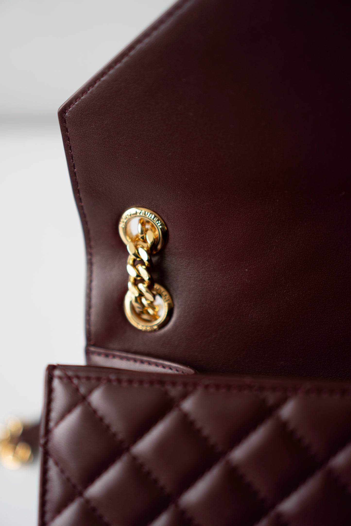Envelope Medium – Burgundy Lambskin with Gold Hardware
