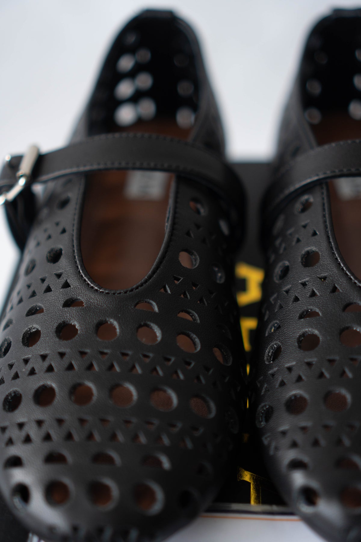 Mary Jane Flats – Black