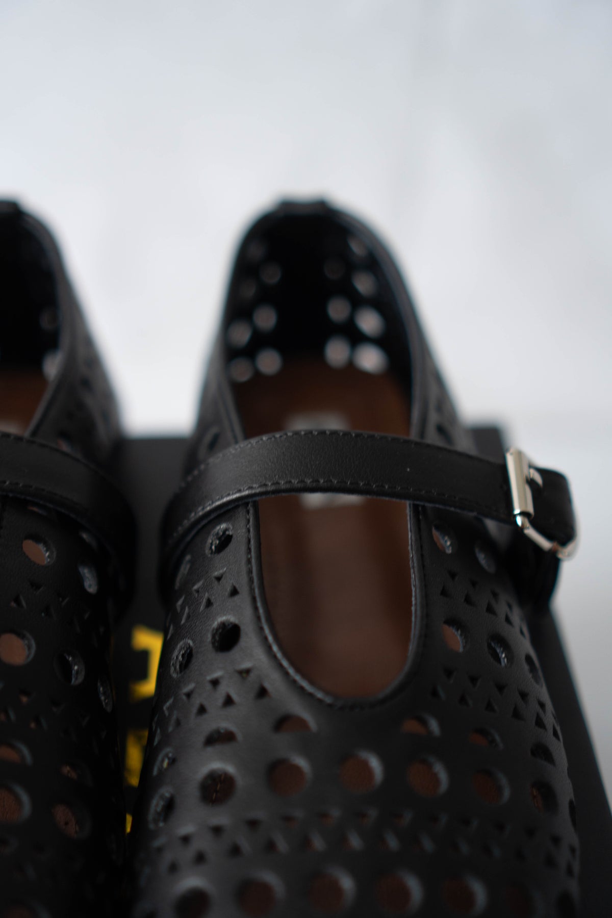 Mary Jane Flats – Black