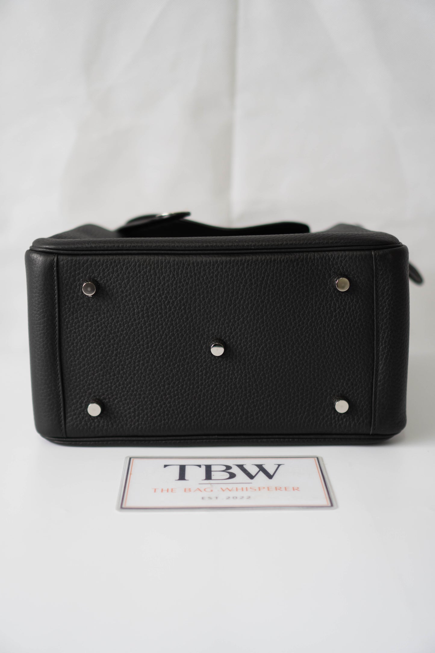 Lind 26 – Noir Clemence with Palladium Hardware