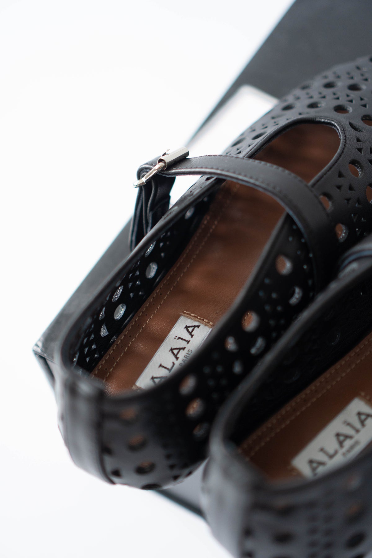Mary Jane Flats – Black