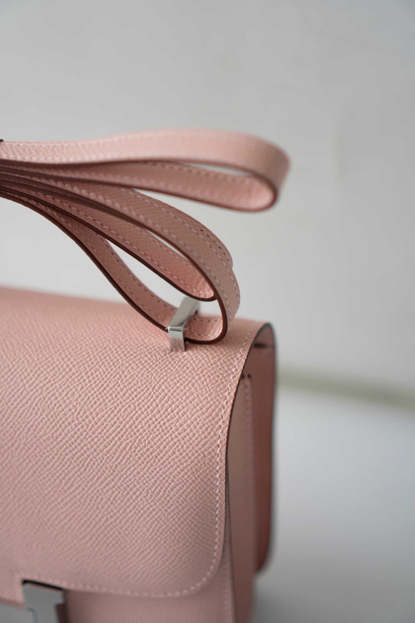 Constanc 18 – Rose Sakura Epsom Leather with Palladium Hardware