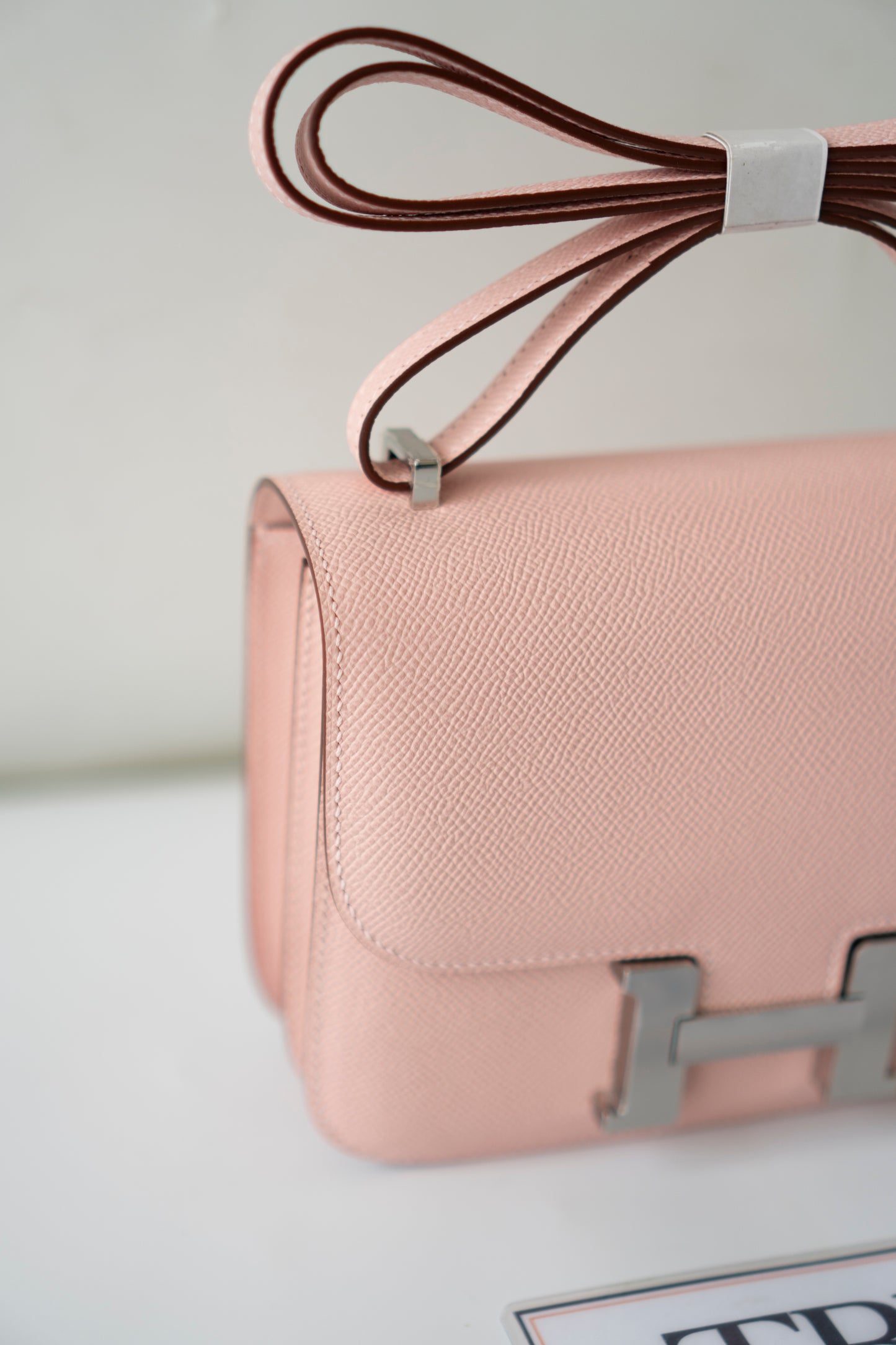 Constanc 18 – Rose Sakura Epsom Leather with Palladium Hardware