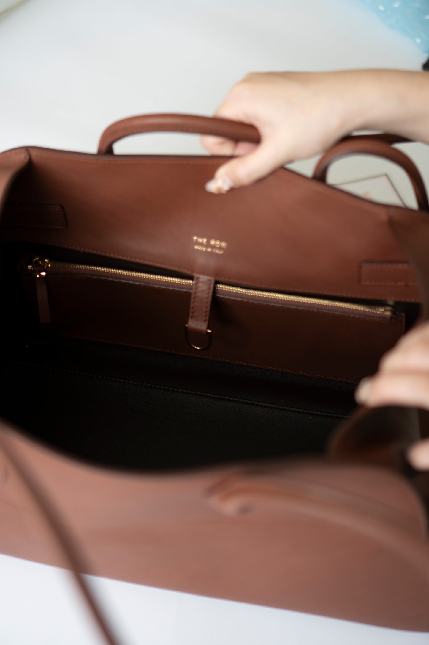 Margaux 12 – Smooth Saddle Leather in Masoni Cuir