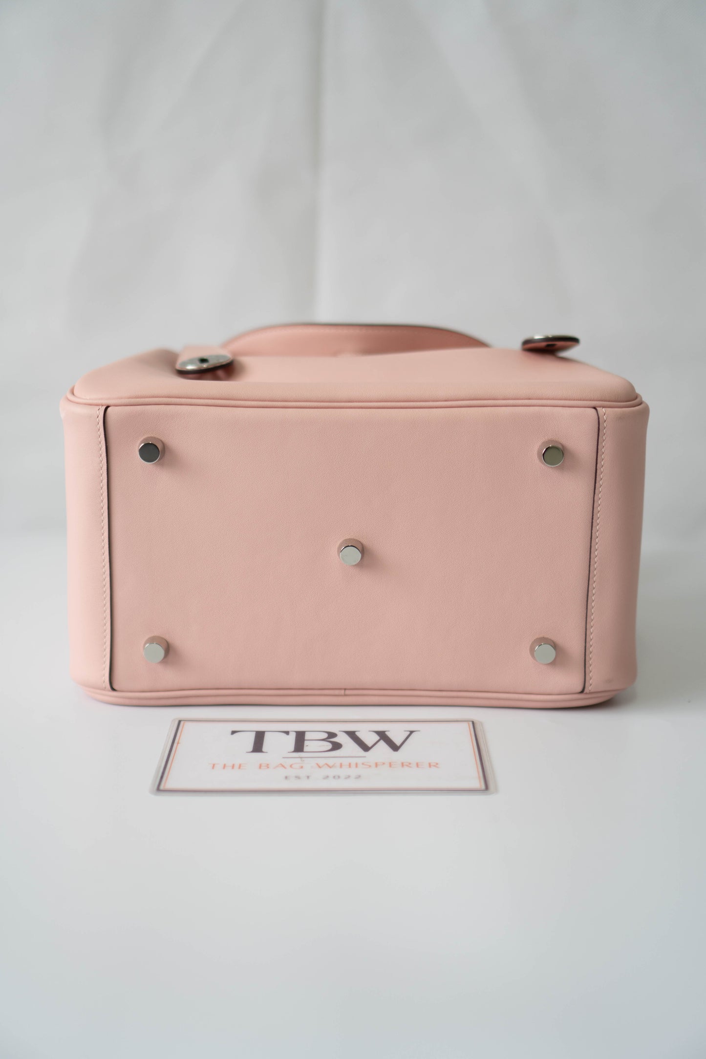 Lind 26 – Rose Sakura Swift with Palladium Hardware