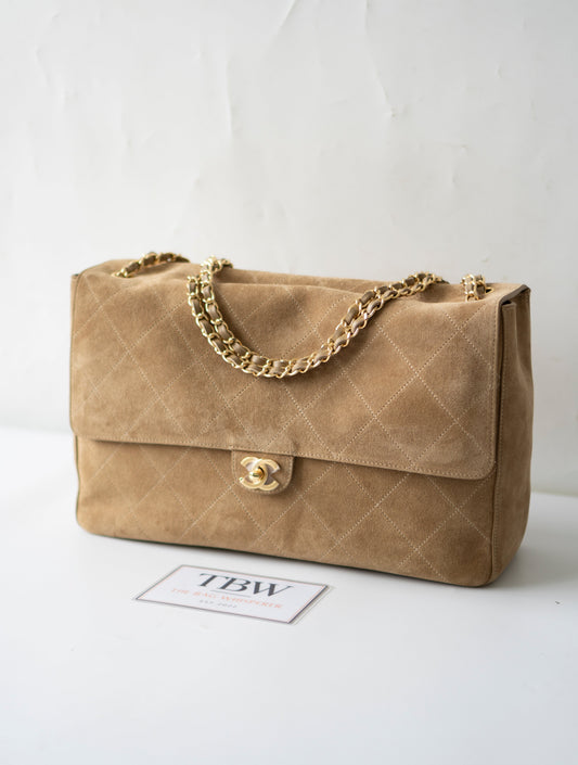 Maxi Flap – Beige Suede Bonaudo Leather with Gold Hardware