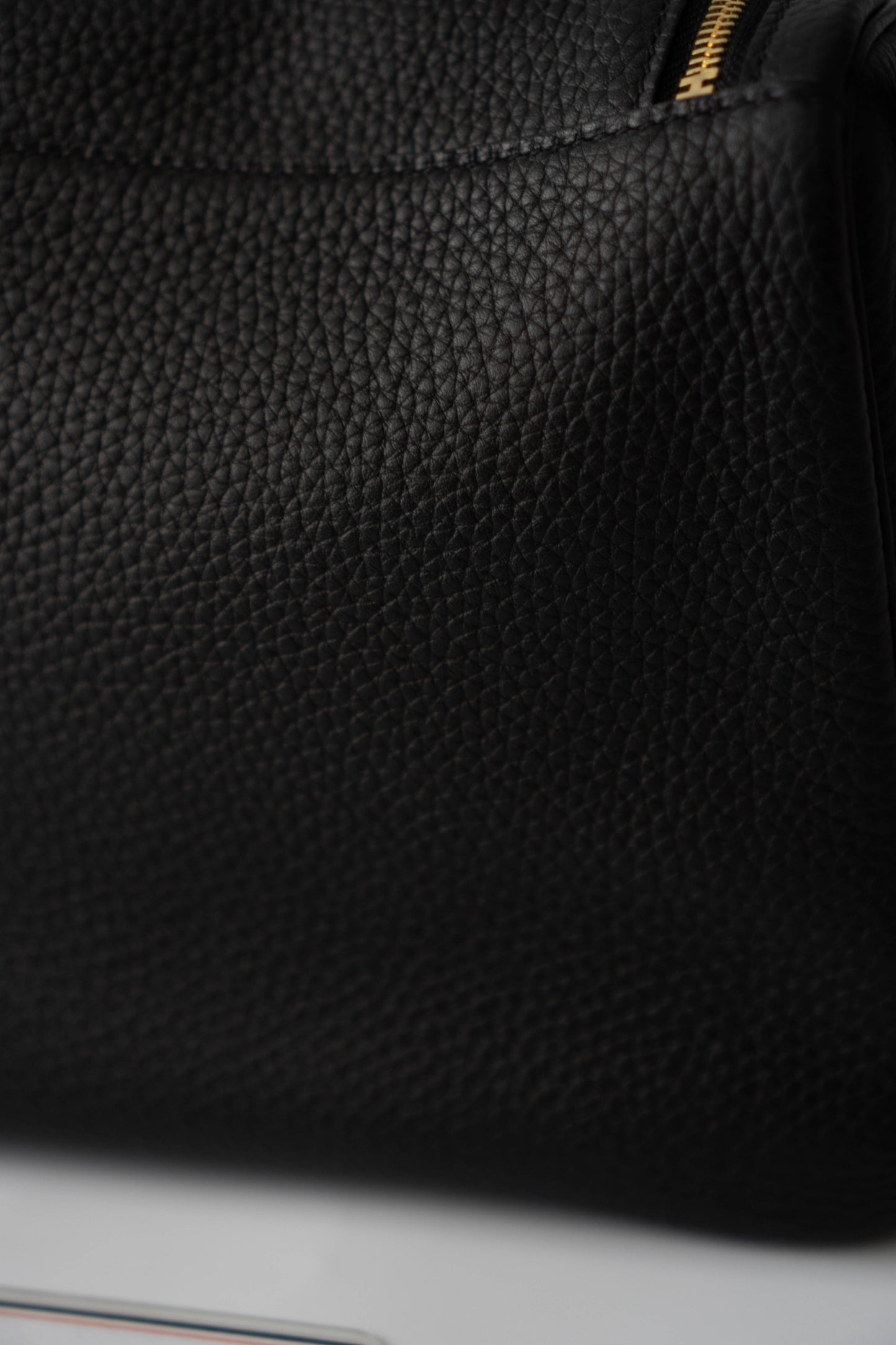 Lind 26 – Noir Clemence with Gold Hardware