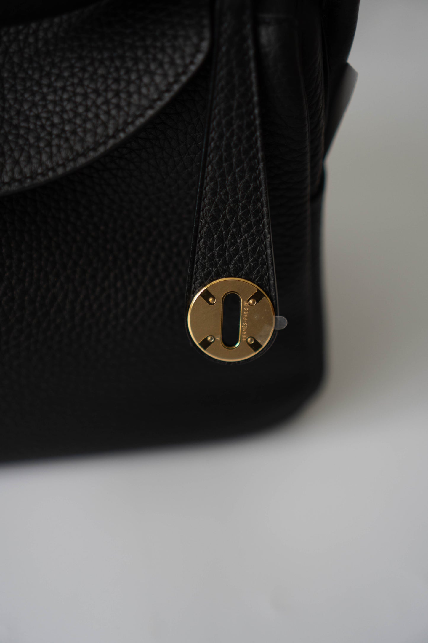 Lind 26 – Noir Clemence with Gold Hardware