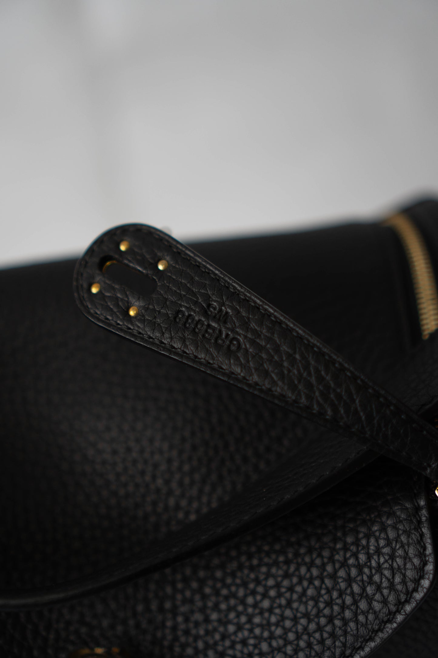 Lind 26 – Noir Clemence with Gold Hardware