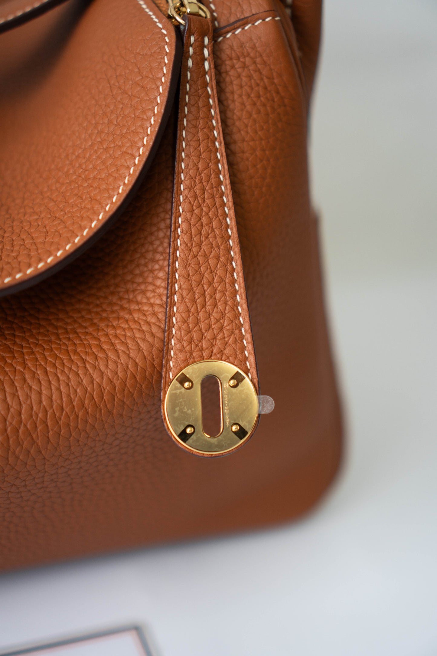 Lind Bag 30 – Gold Clemence with Gold Hardware