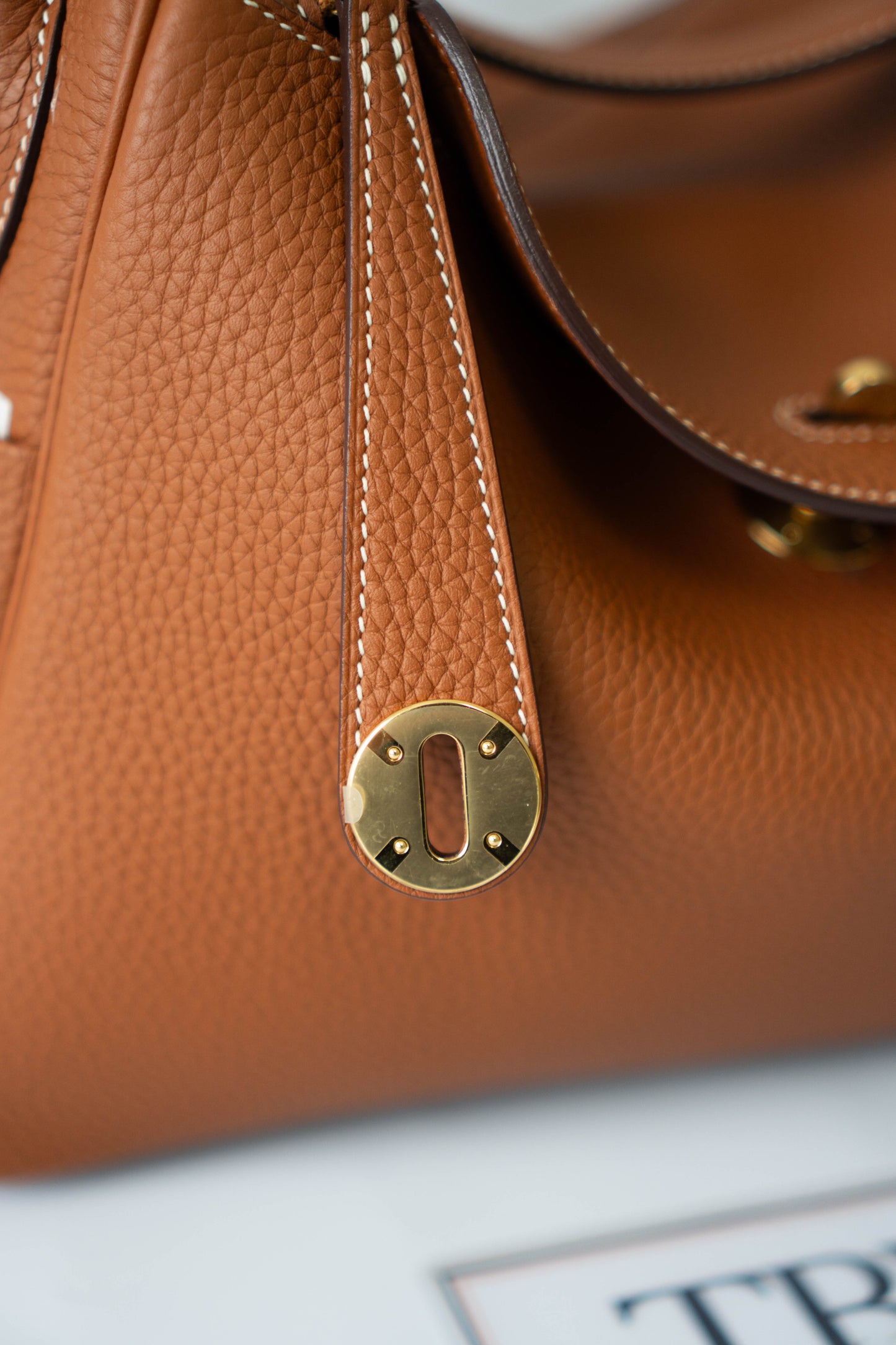 Lind Bag 30 – Gold Clemence with Gold Hardware