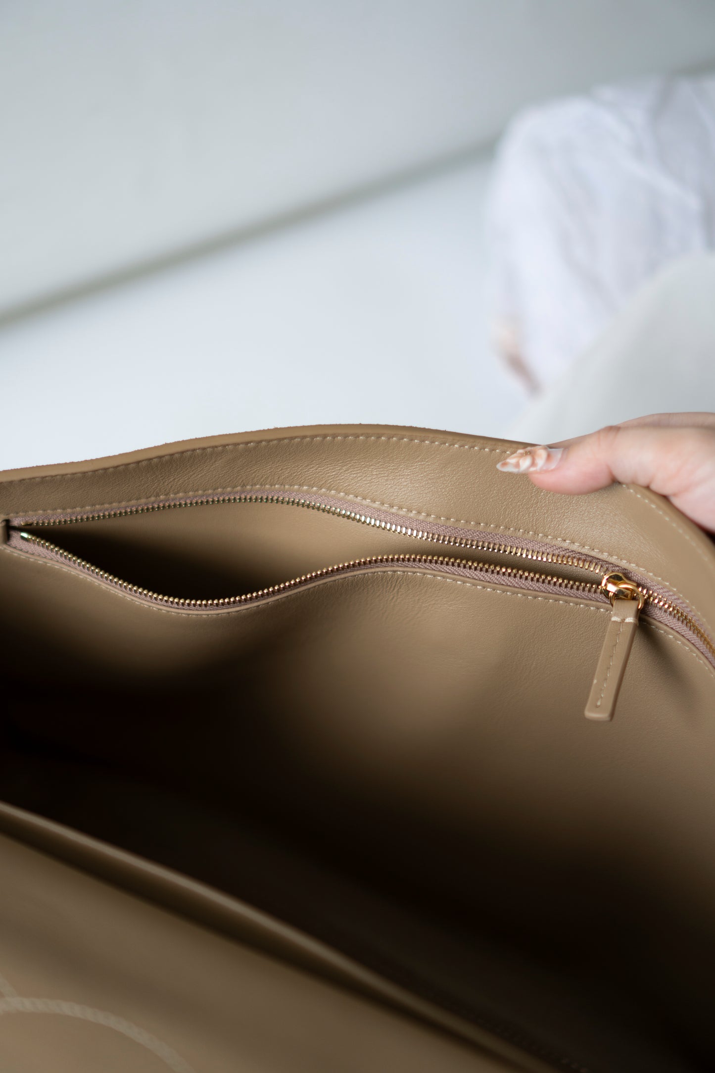 Maxi Flap – Beige Suede Bonaudo Leather with Gold Hardware