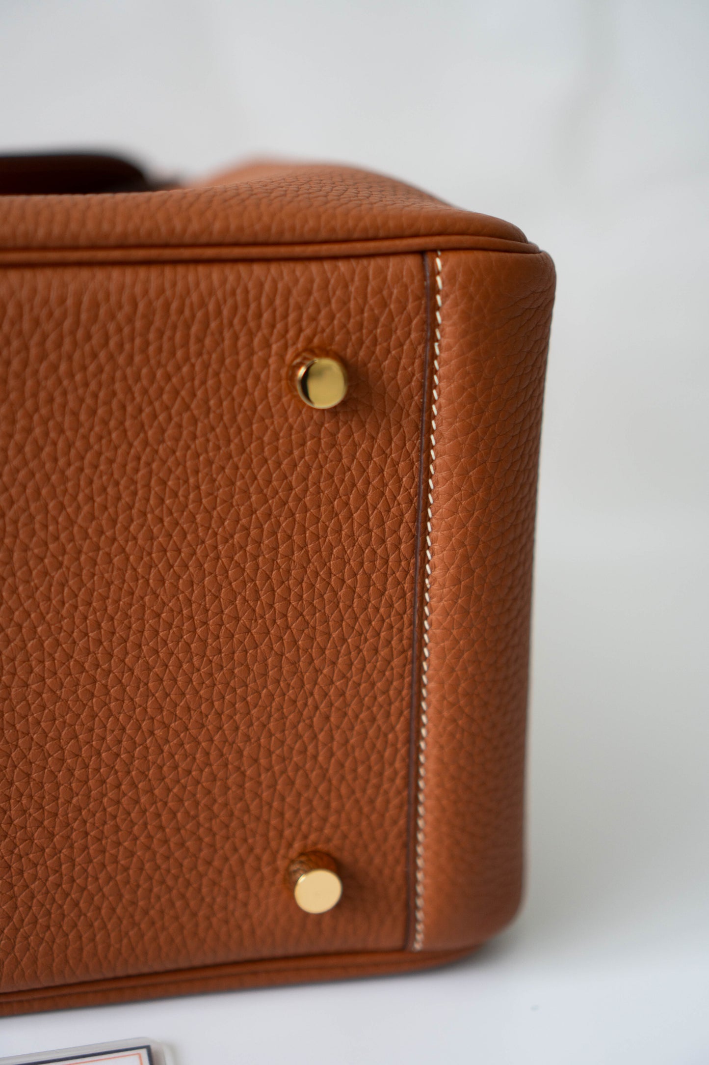 Lind Bag 30 – Gold Clemence with Gold Hardware