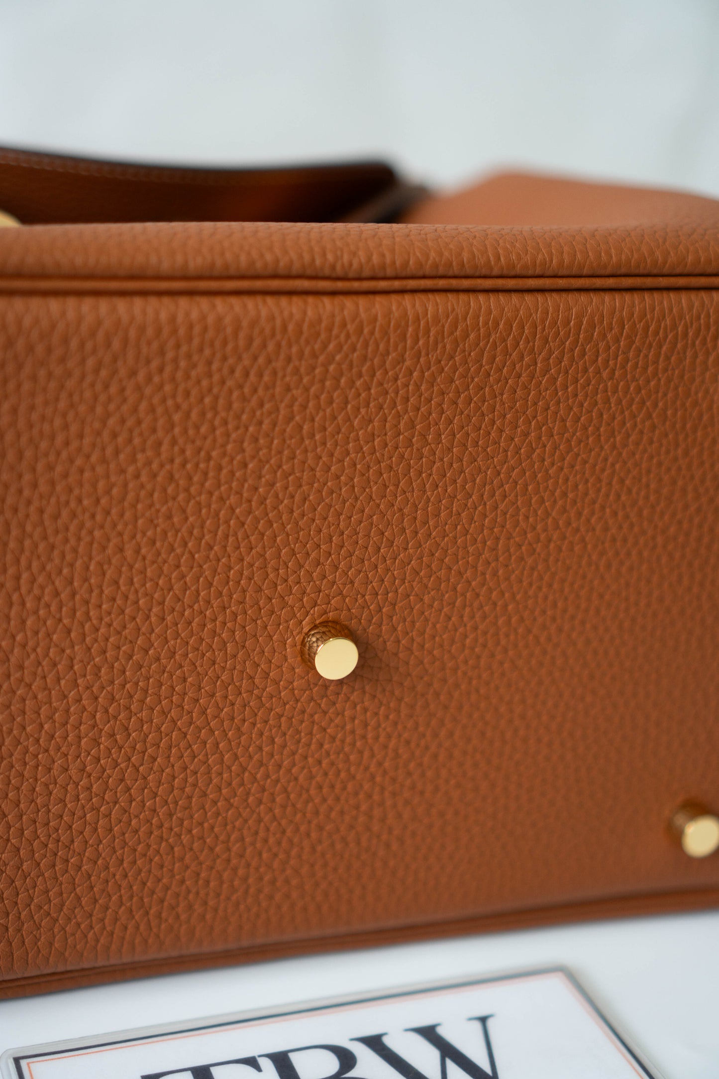 Lind Bag 30 – Gold Clemence with Gold Hardware