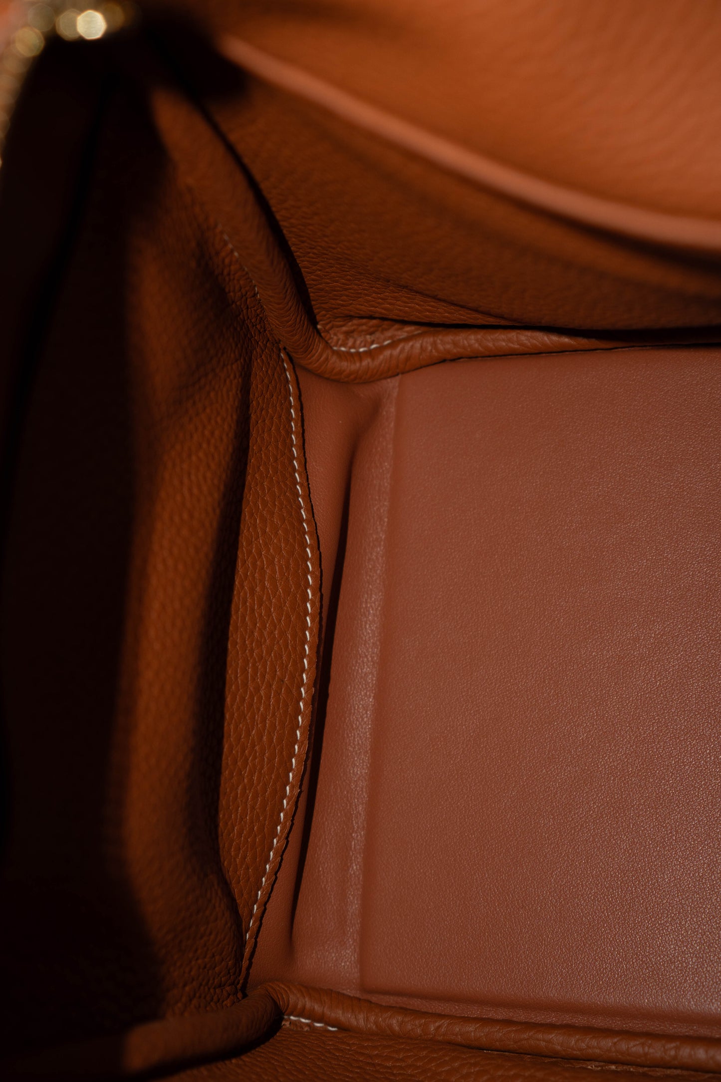 Lind Bag 30 – Gold Clemence with Gold Hardware