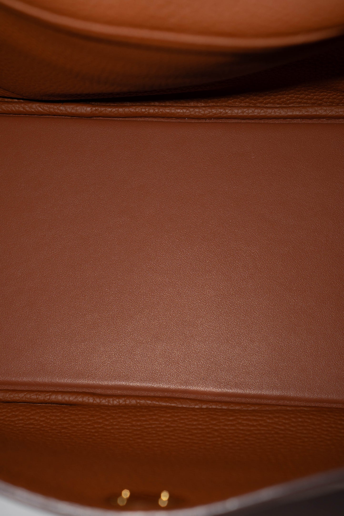 Lind Bag 30 – Gold Clemence with Gold Hardware