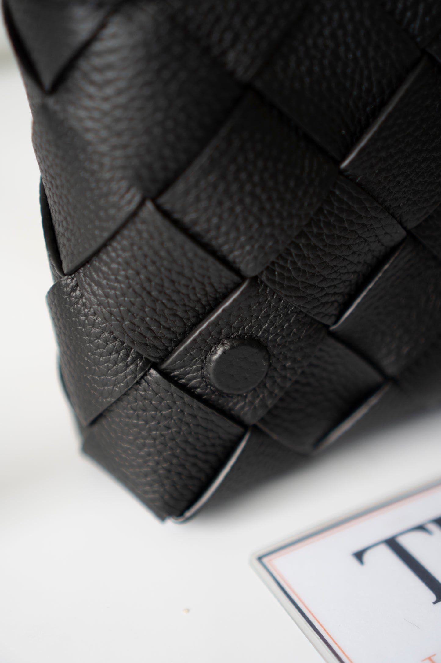 Diago Crossbody – Black Grained Calfskin Leather