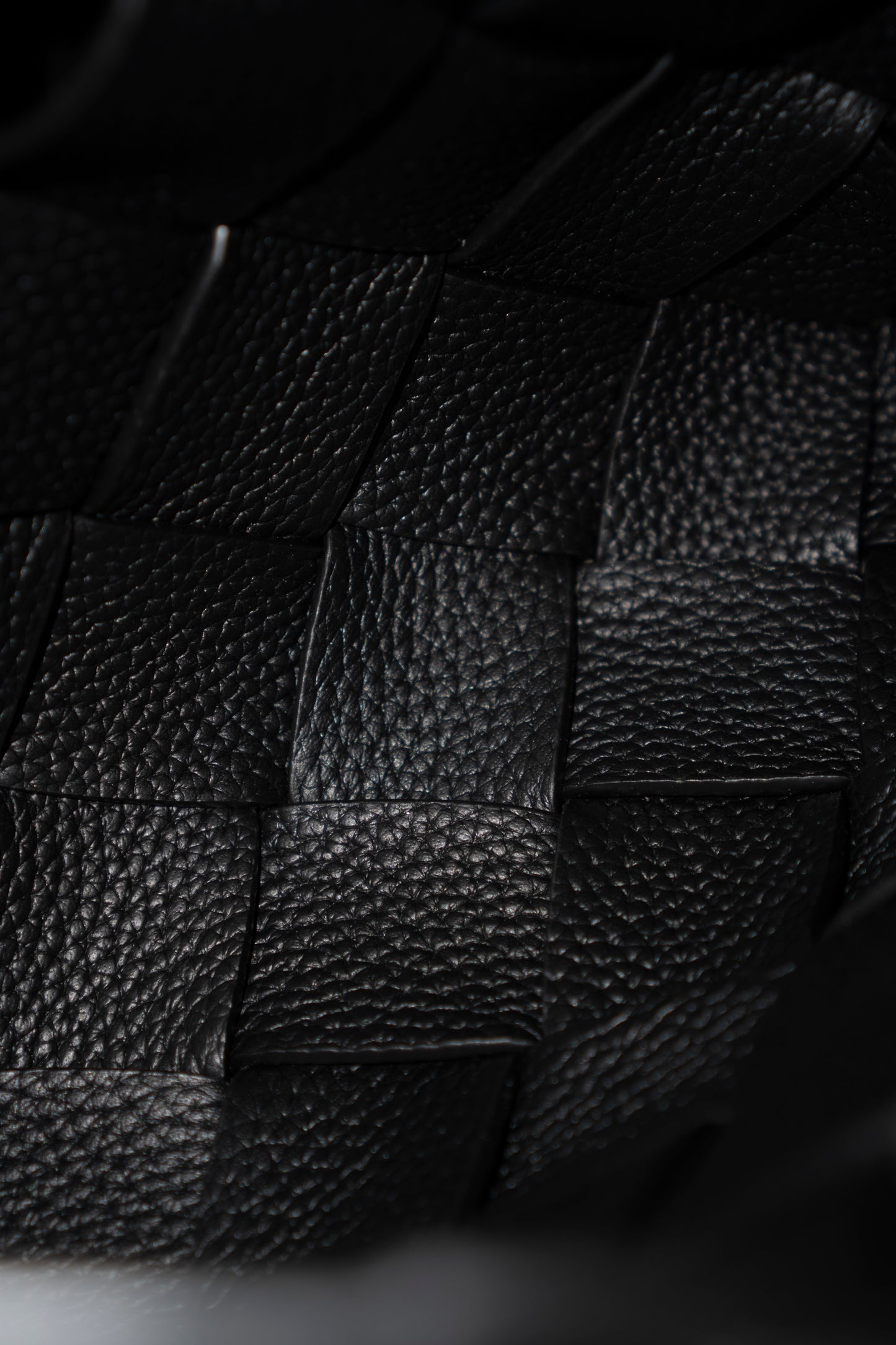 Diago Crossbody – Black Grained Calfskin Leather