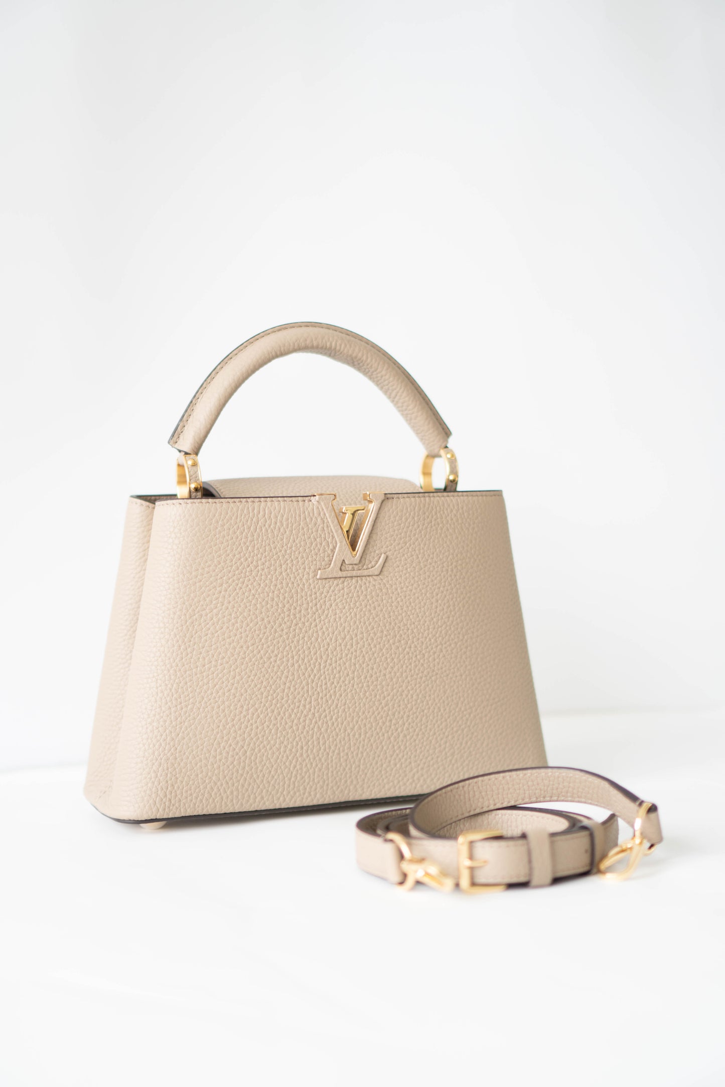 CapucinesBB in Taupe Taurillon with Gold hardware