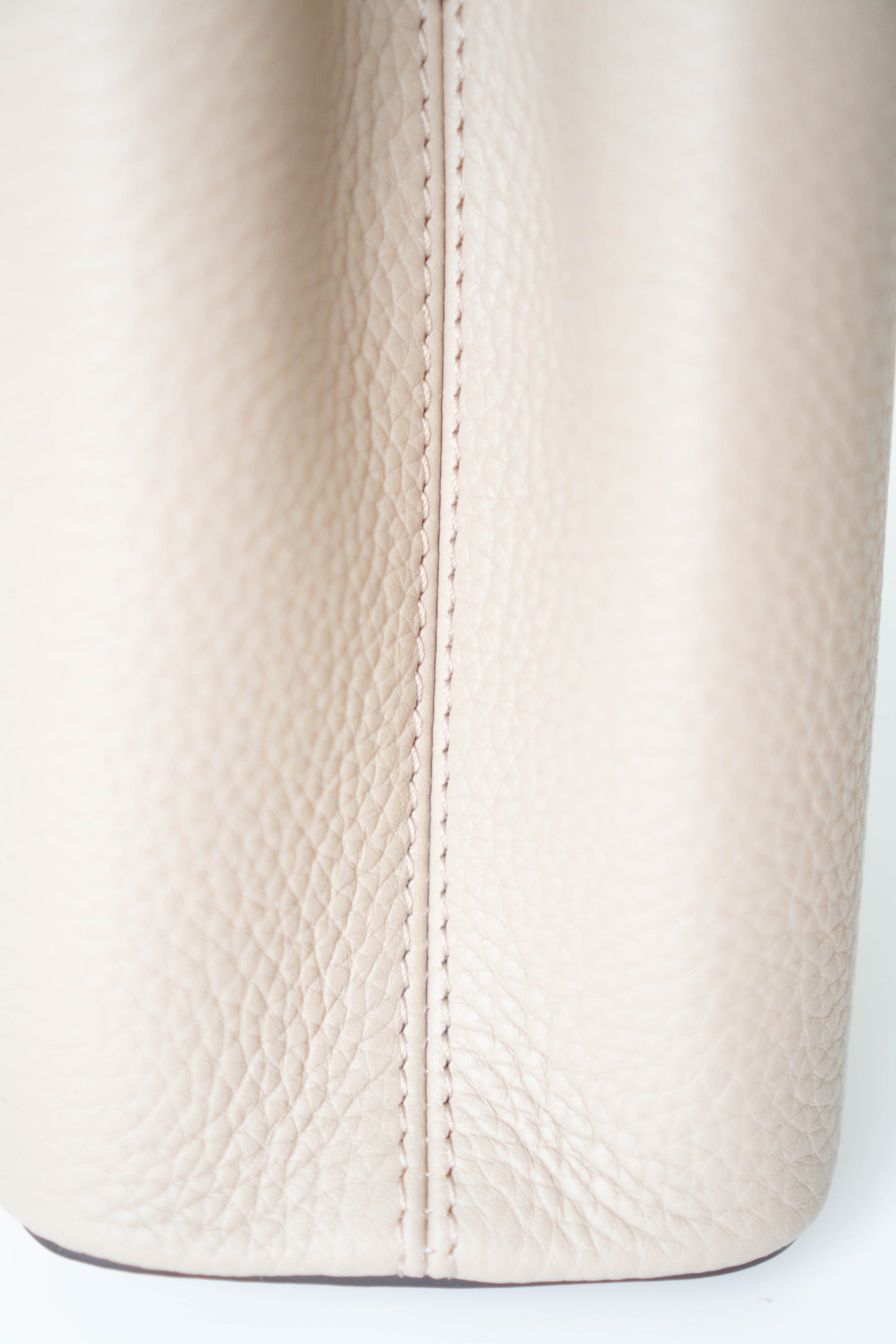 CapucinesBB in Taupe Taurillon with Gold hardware