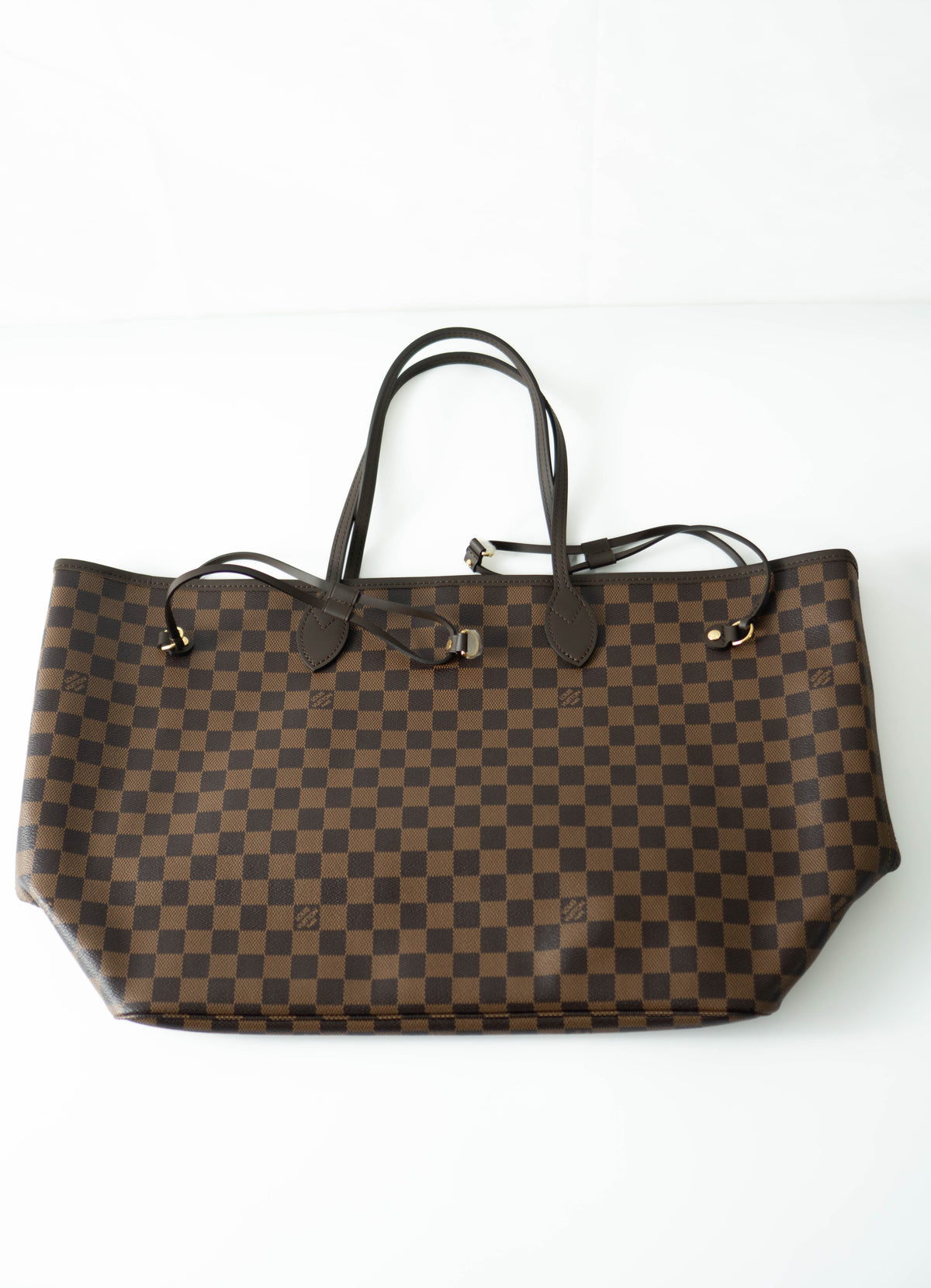 Neverfull MM – Damier Ebene Canvas with Red Interior