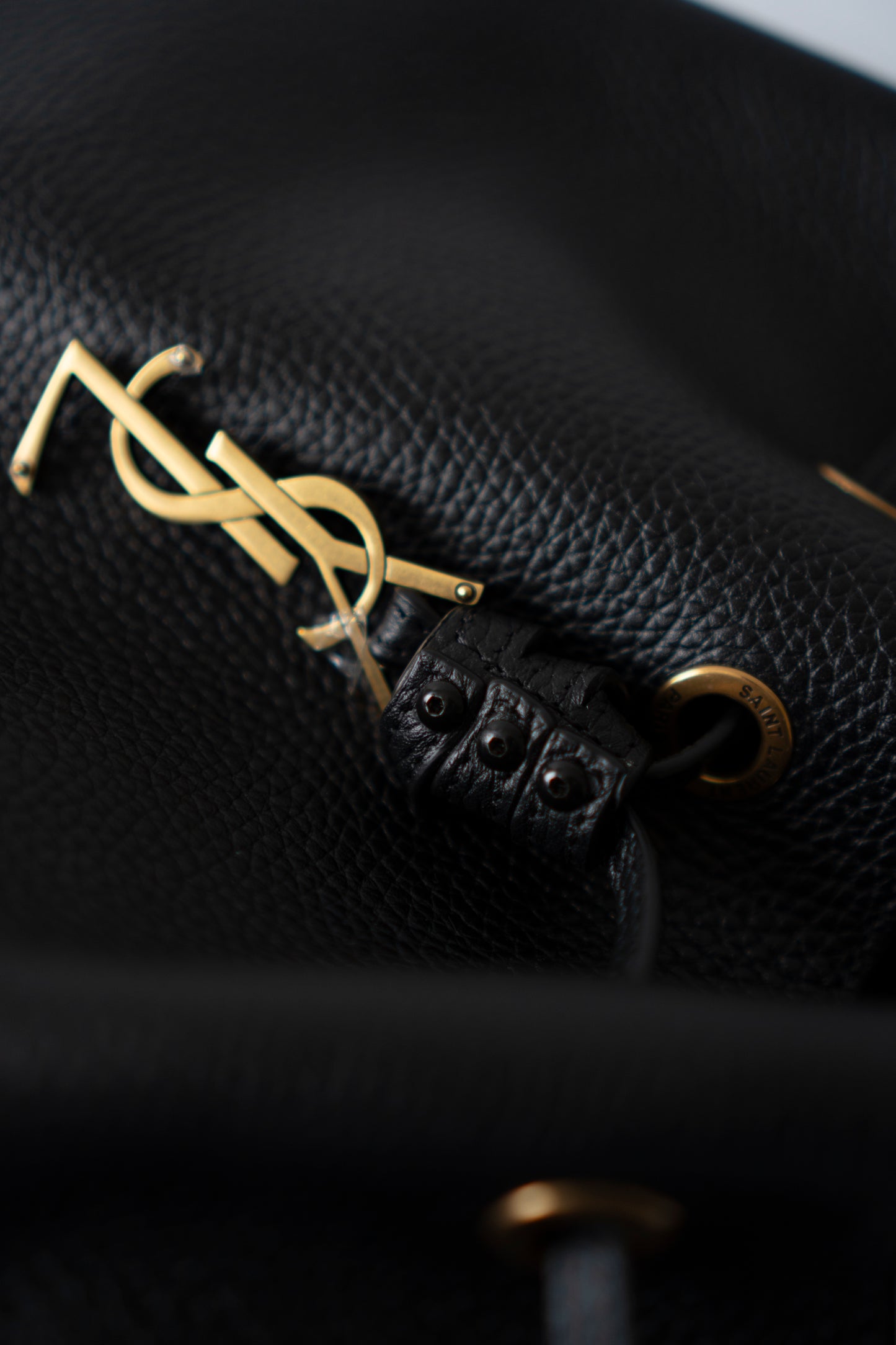 Paris VII Small Hobo – Grained Deer Leather
