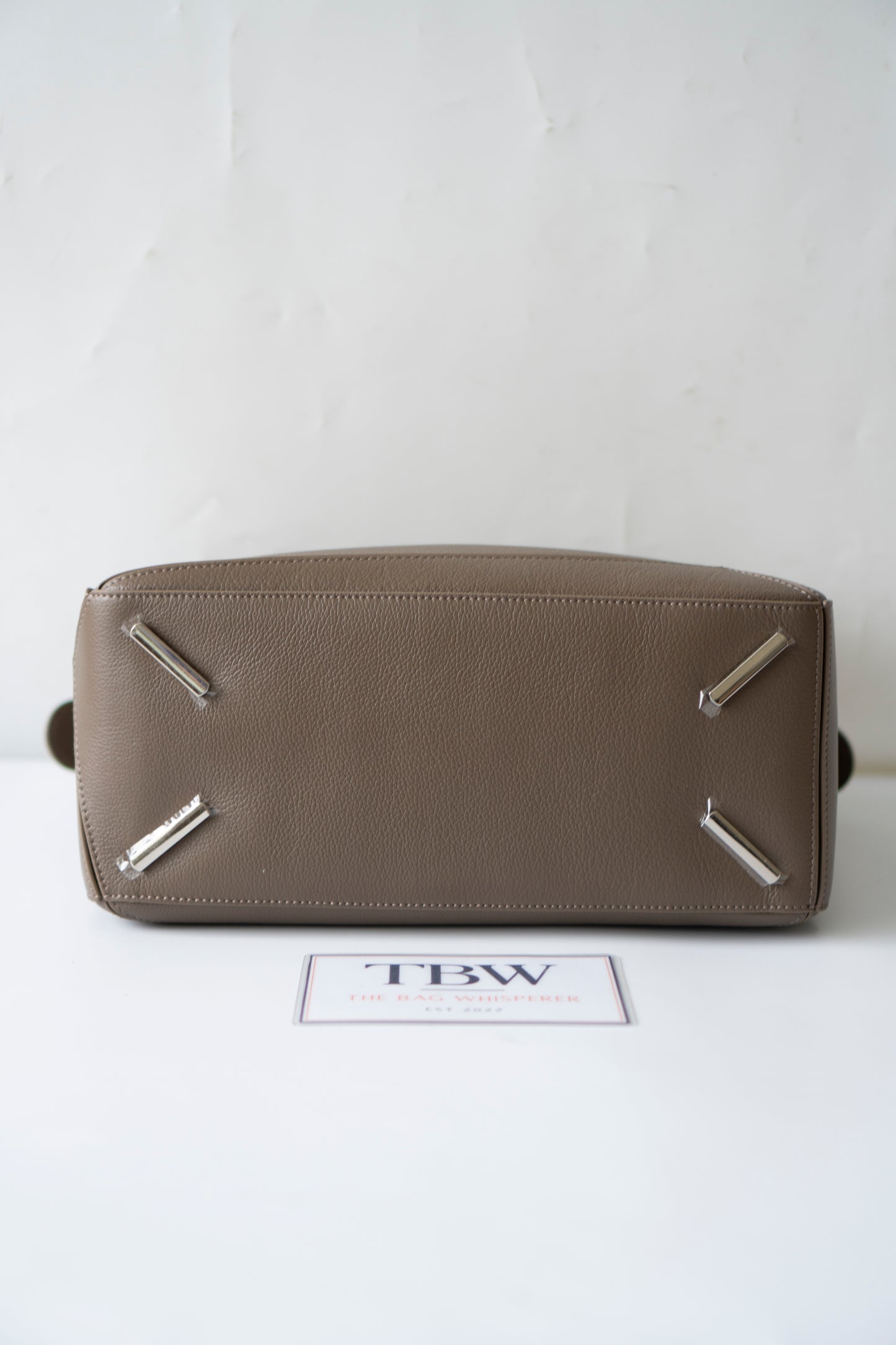 Puzzle Large – Taupe Gray Grained Leather