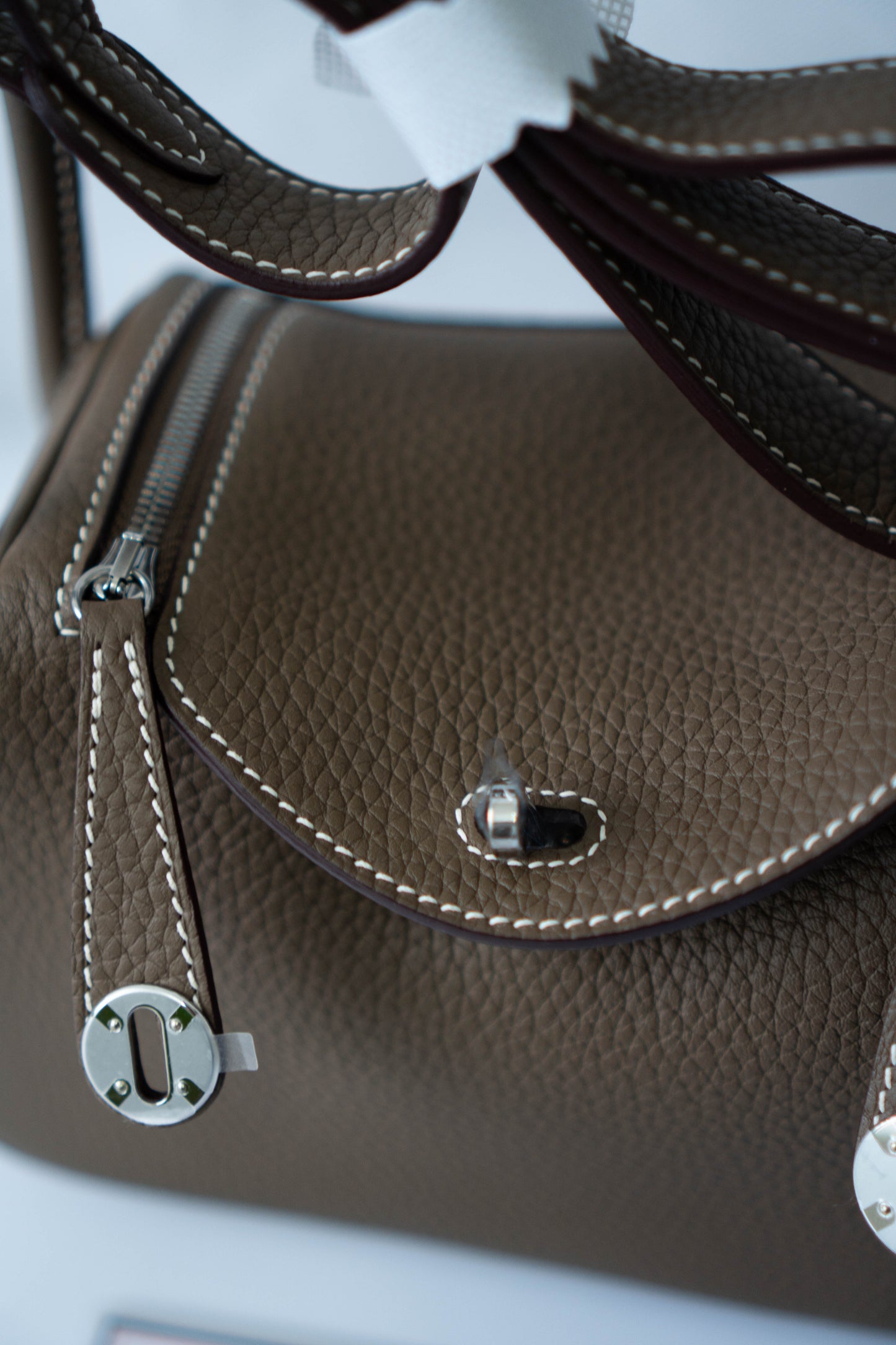 Mini Lind – Etoupe Clemence with Palladium Hardware