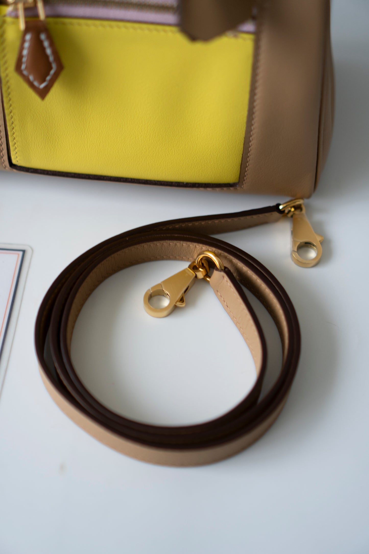 KL 25 Colormatic – Swift Leather with Gold Hardware