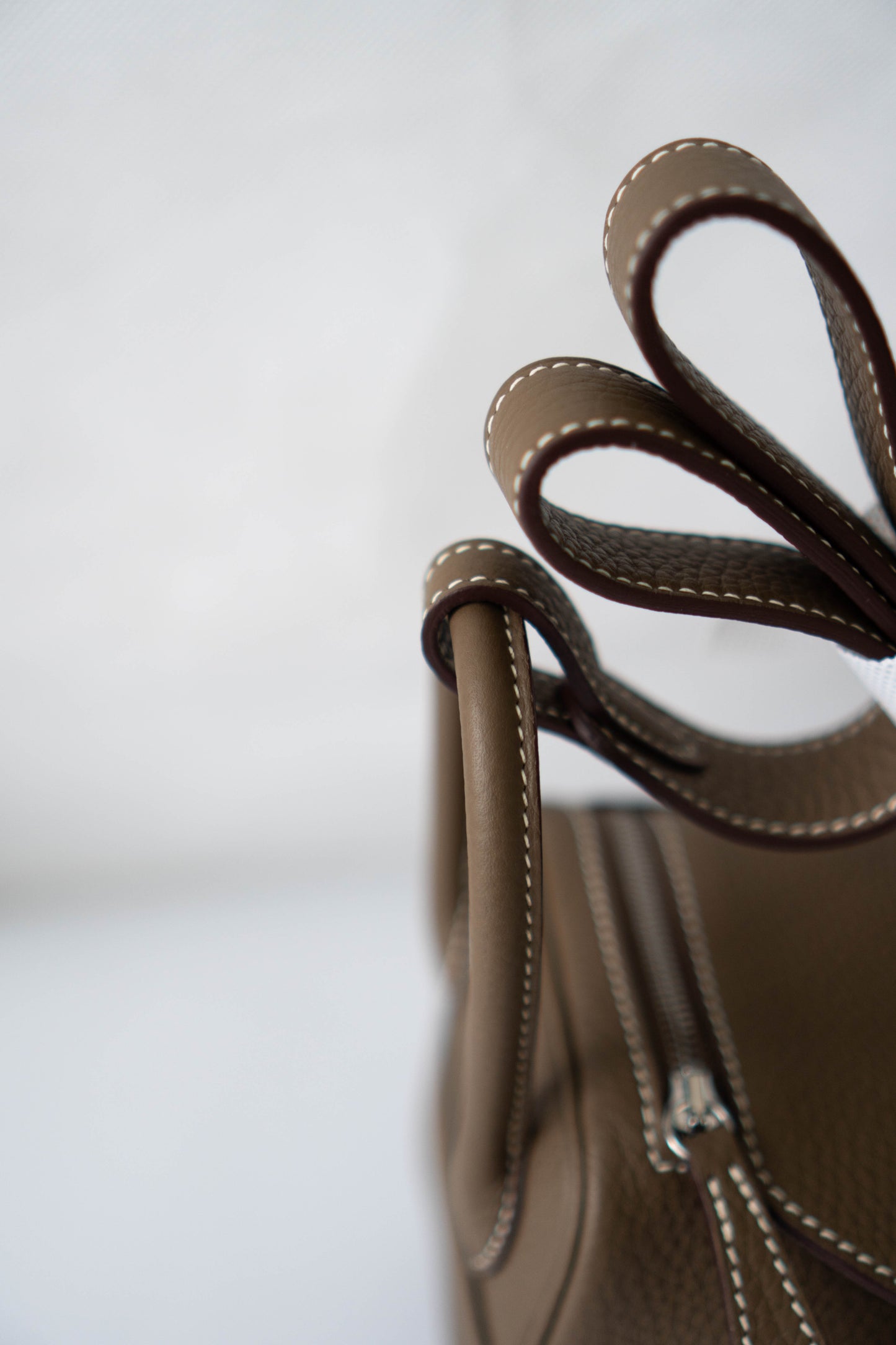 Mini Lind – Etoupe Clemence with Palladium Hardware