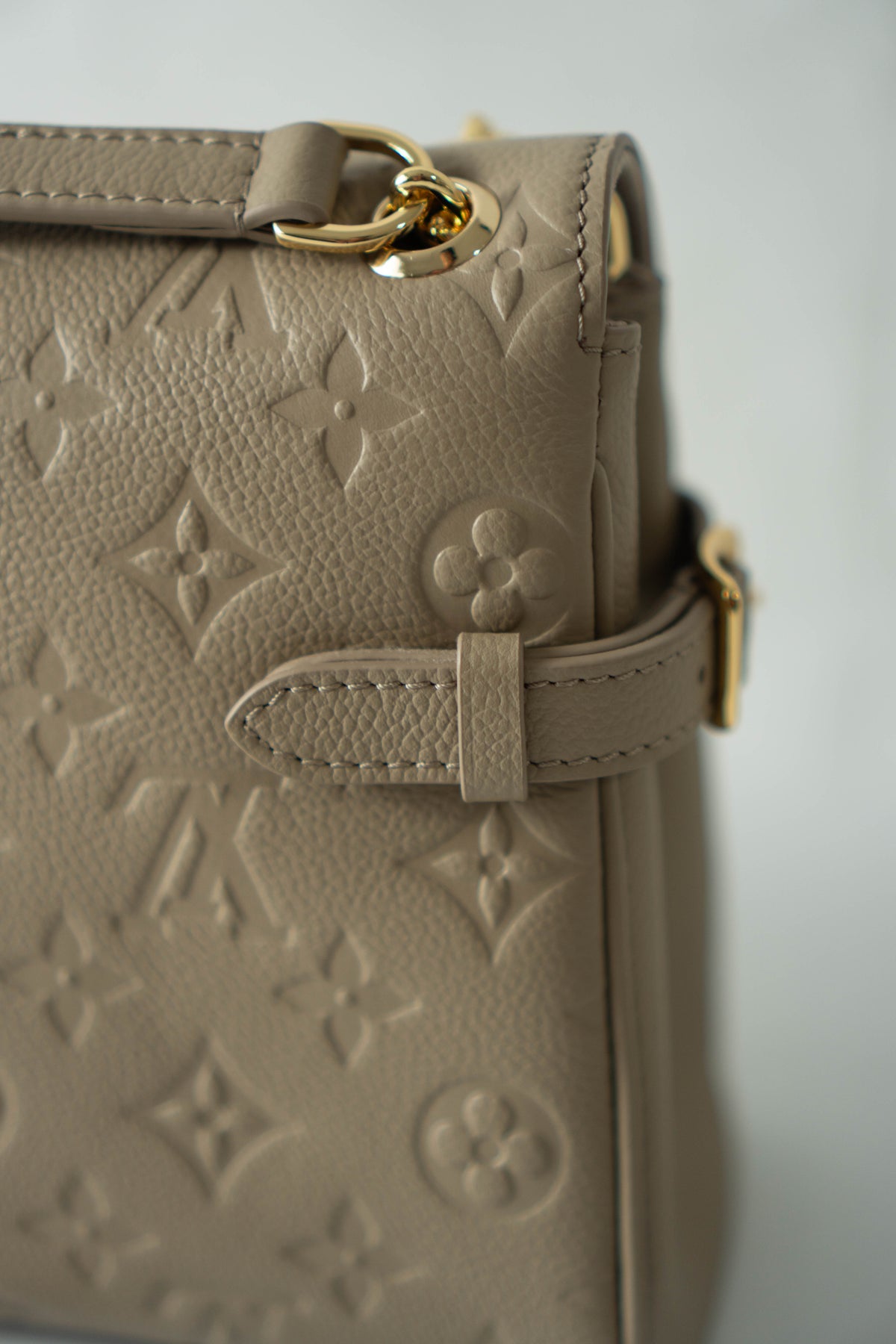 Monogram Empreinte Flap Shoulder Bag – Tourterelle