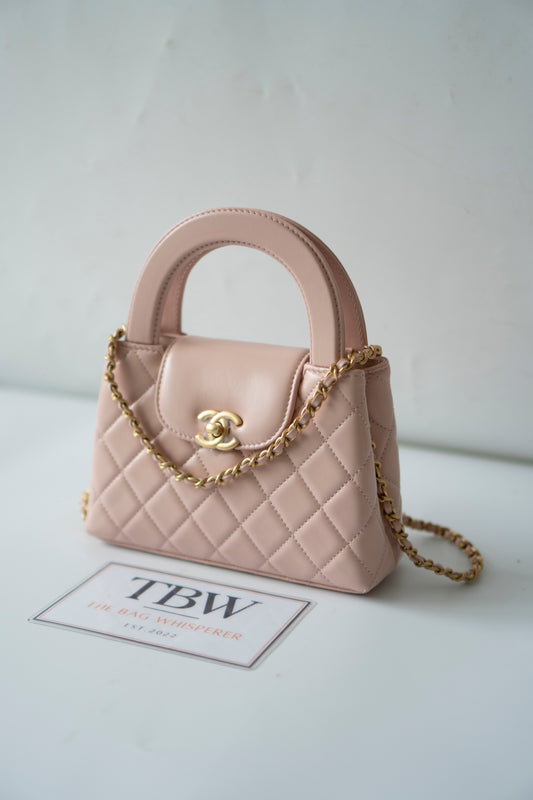 Kelly – Powder Pink Calfskin with Aged Gold Hardware