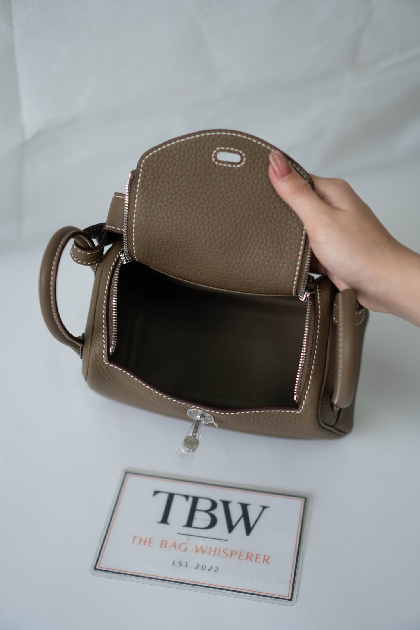 Mini Lind – Etoupe Clemence with Palladium Hardware