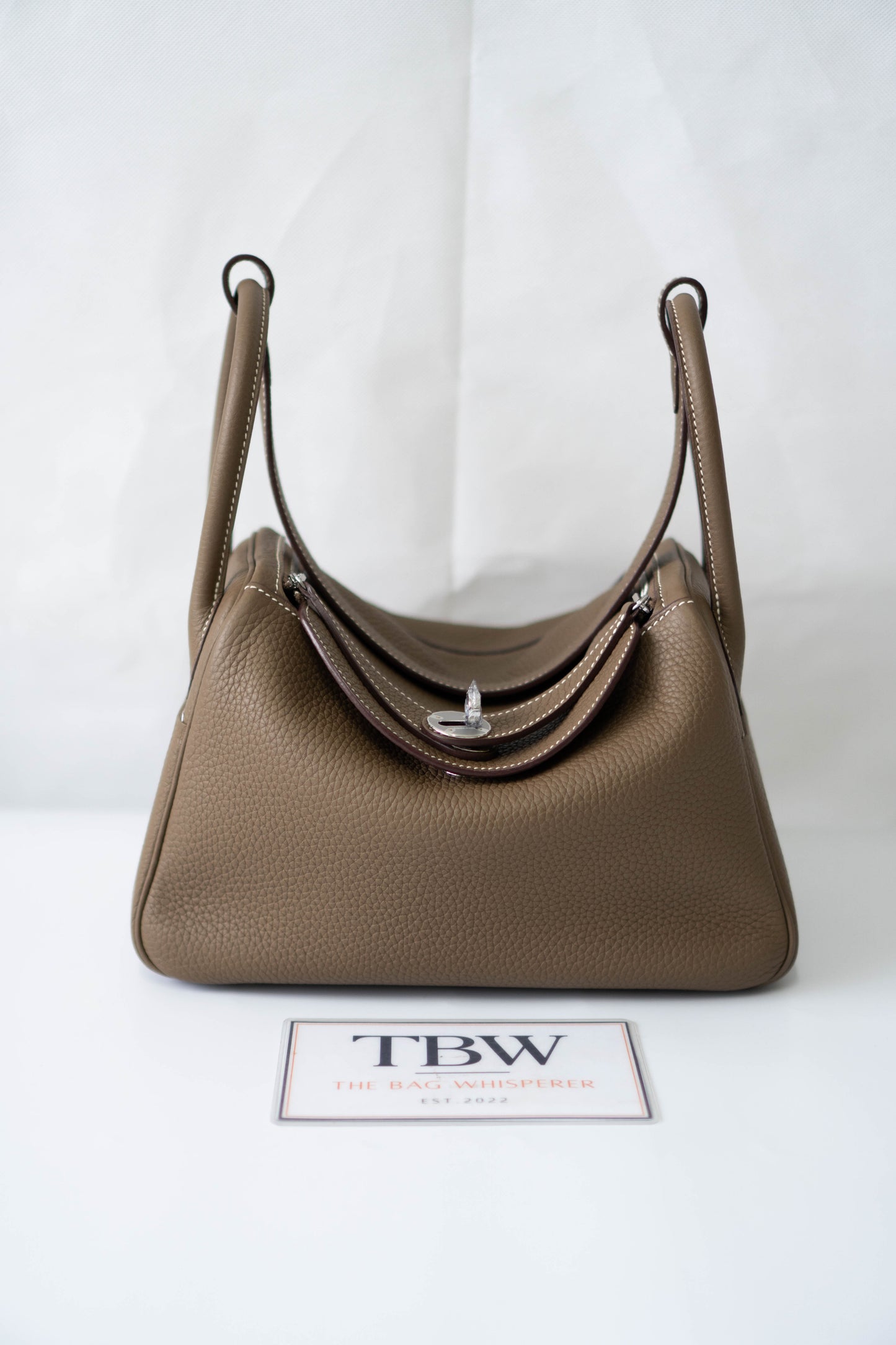 Lind 26 – Etoupe Clemence with Palladium Hardware