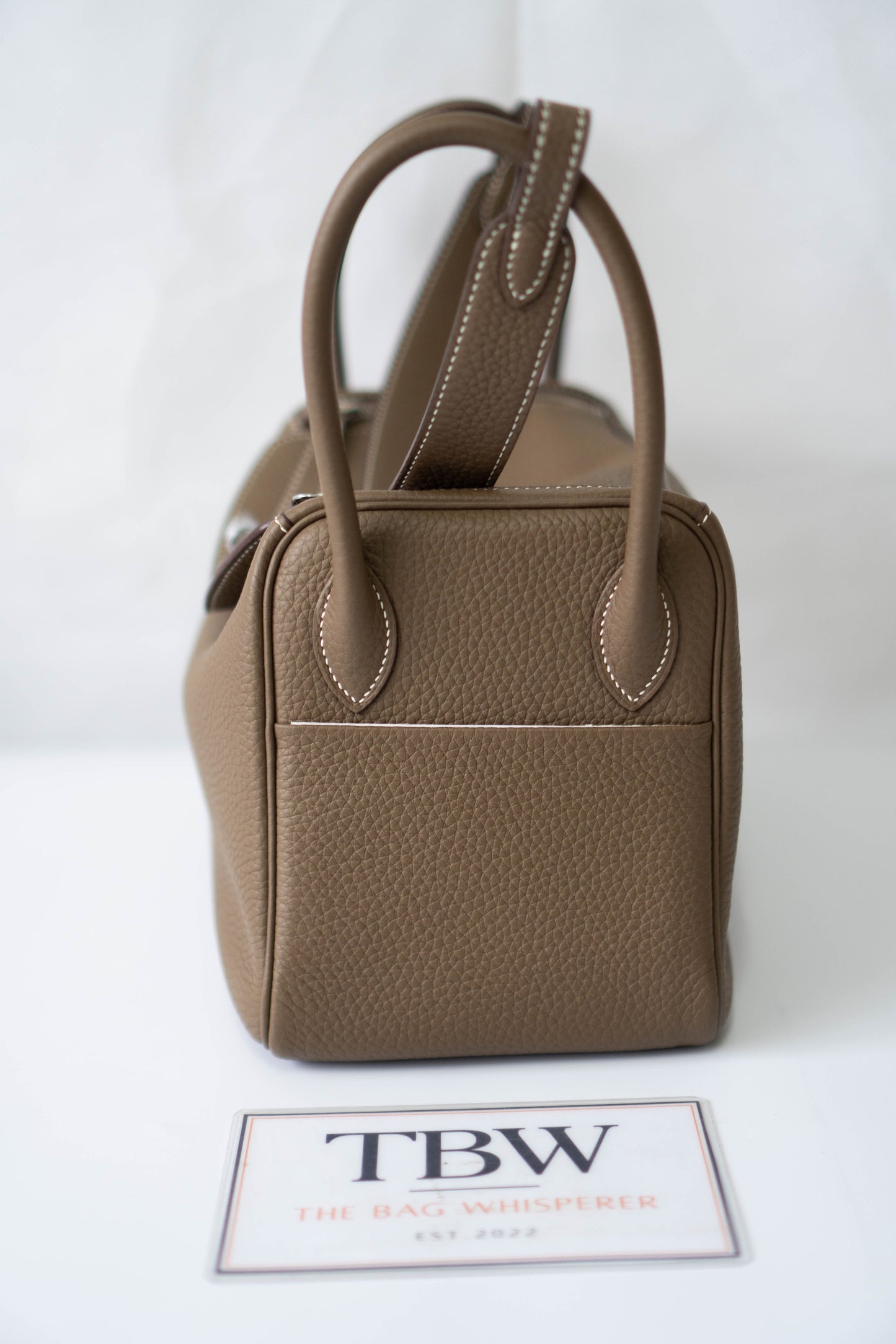 Lind 26 – Etoupe Clemence with Palladium Hardware
