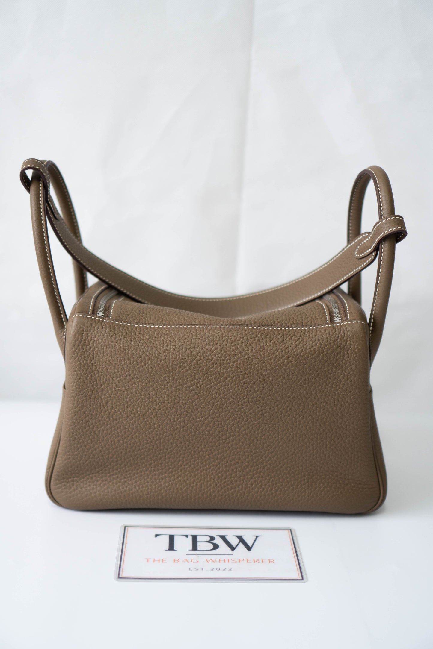 Lind 26 – Etoupe Clemence with Palladium Hardware
