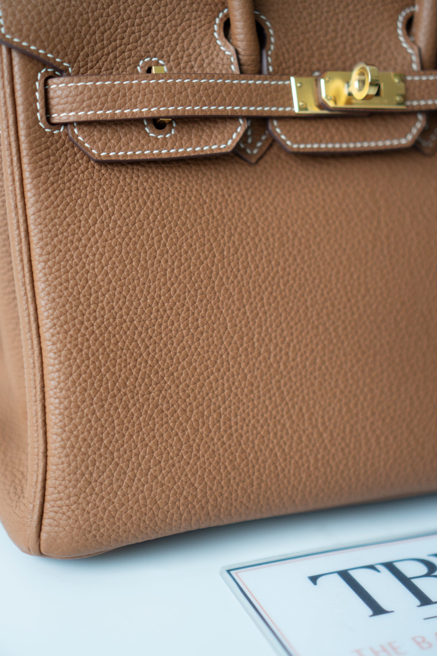 BK 25 – Gold Togo Leather with Gold Hardware