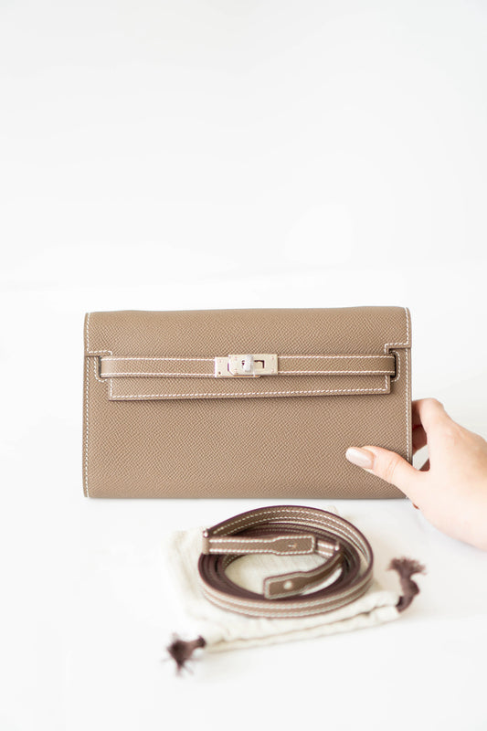 KL To Go Wallet in Etoupe Epsom With Palladium Hardware