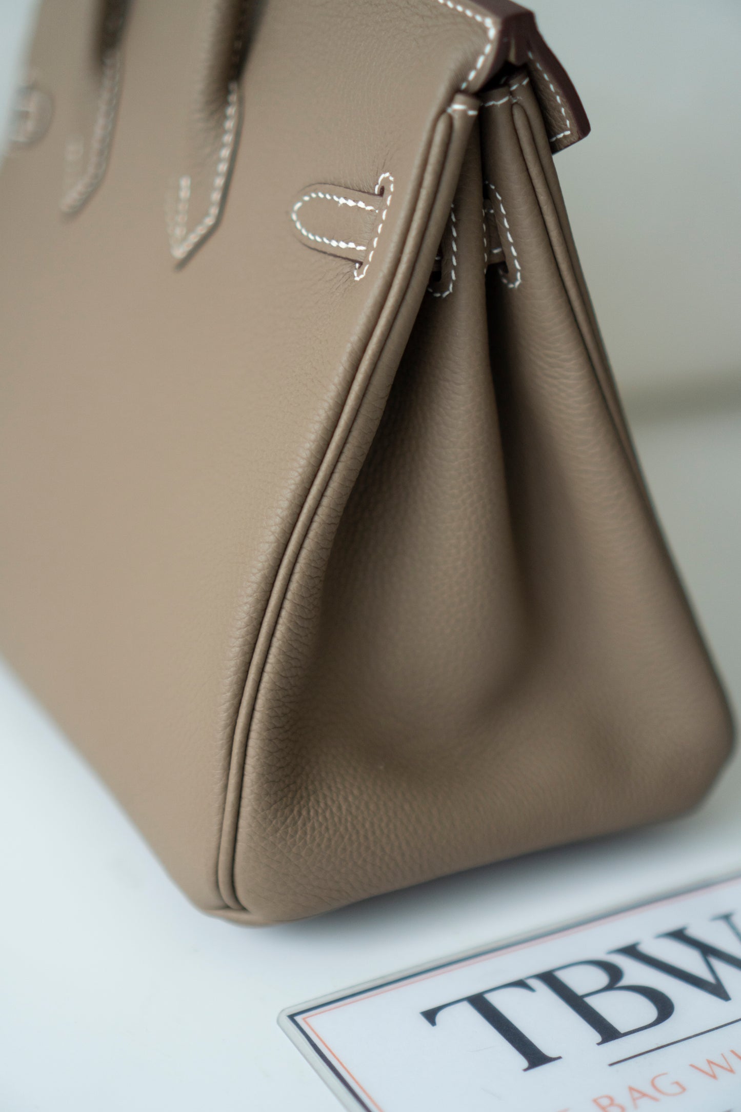 BK 25 – Etoupe Togo Leather with Gold Hardware