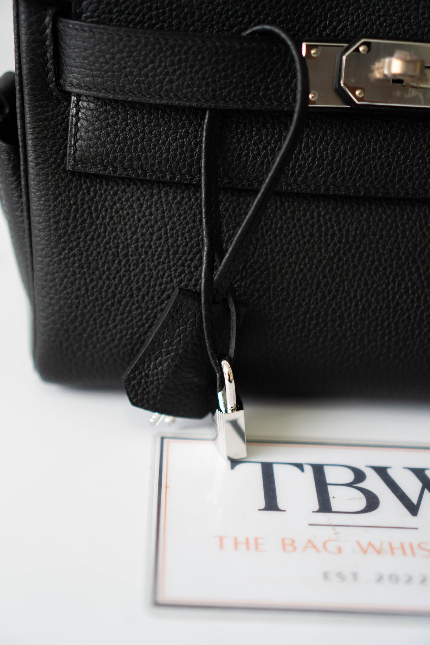 KL Messenger – Noir Togo (With Intricate Leather Veining) with Palladium Hardware