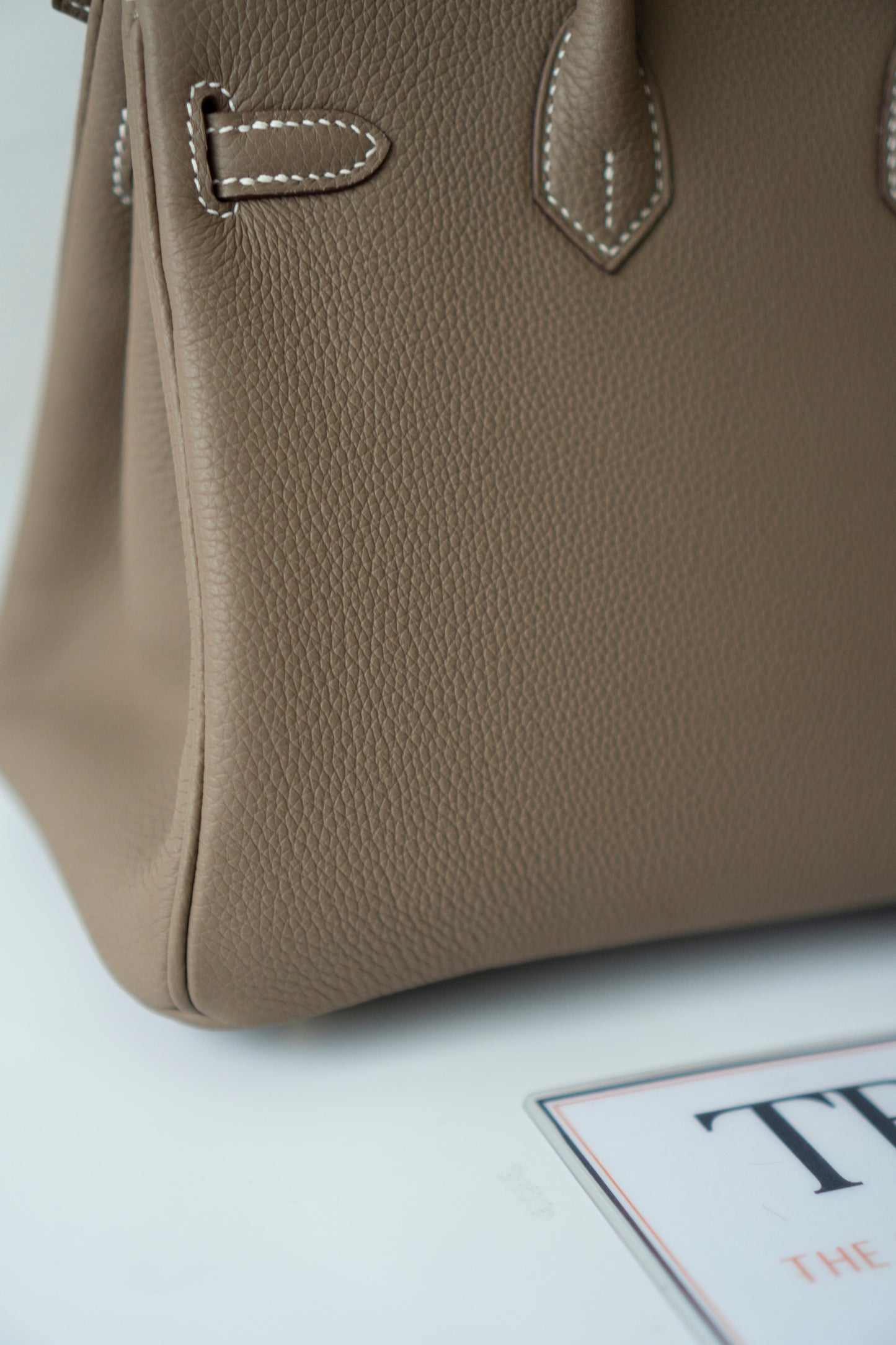 BK 25 – Etoupe Togo Leather with Gold Hardware