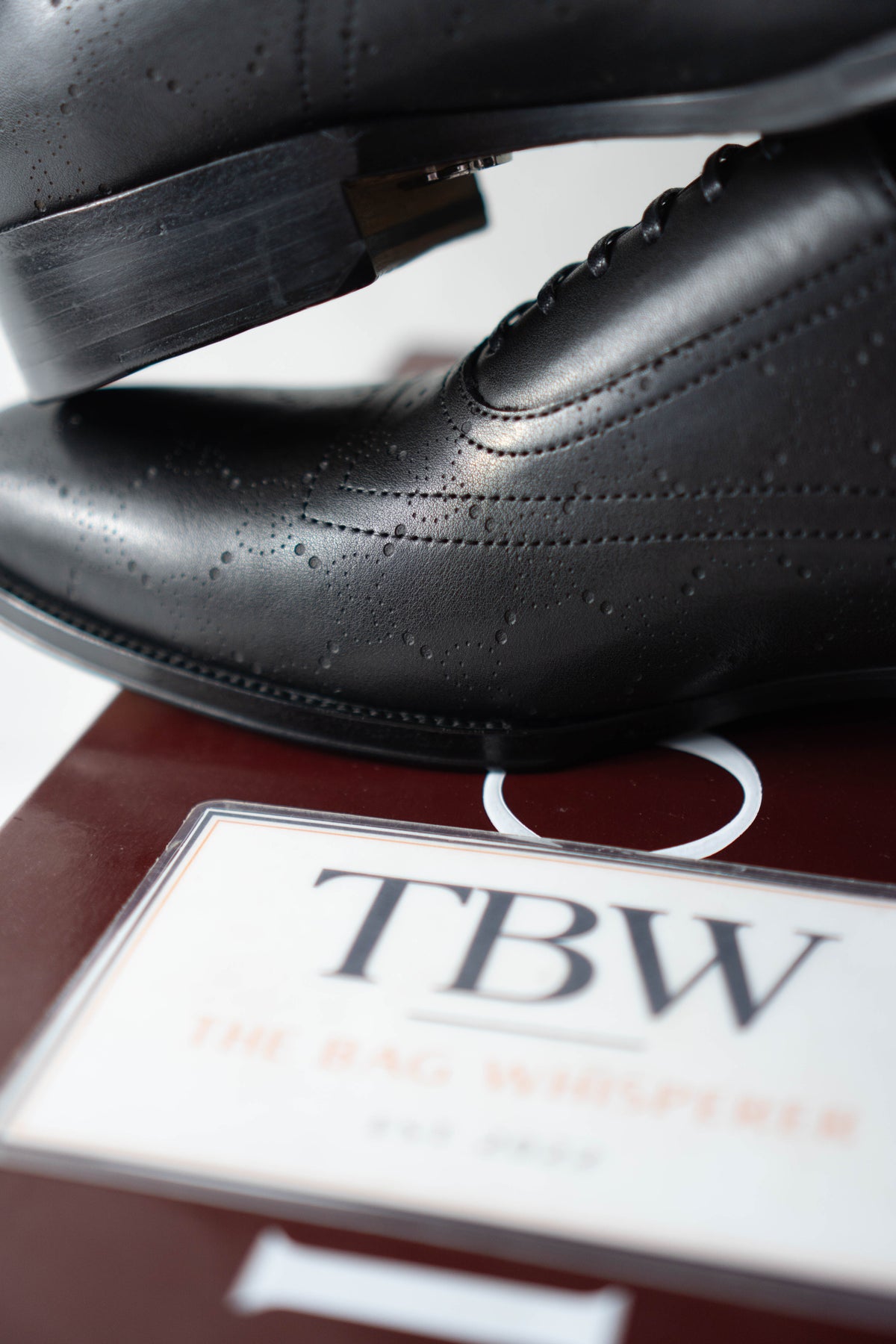 Perforated GG Leather Oxfords – Black