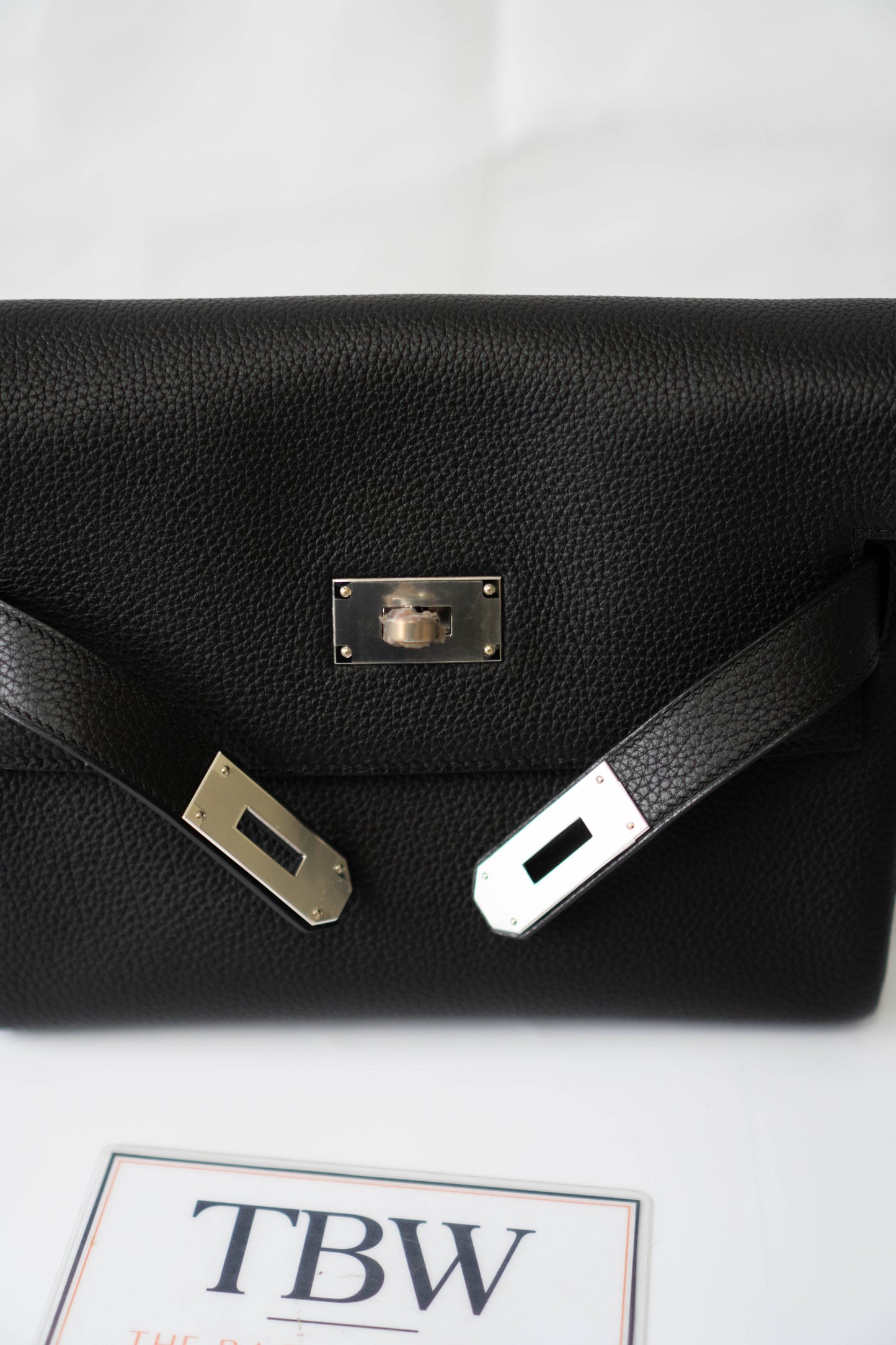 KL Messenger – Noir Togo (With Intricate Leather Veining) with Palladium Hardware