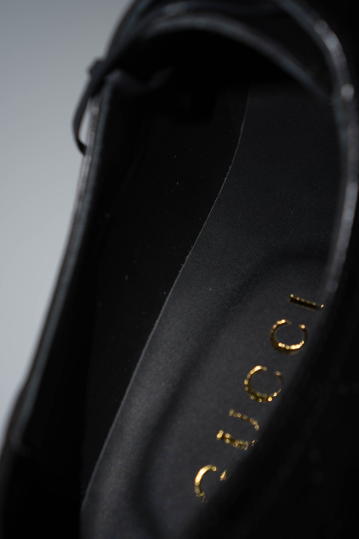 Perforated GG Leather Oxfords – Black