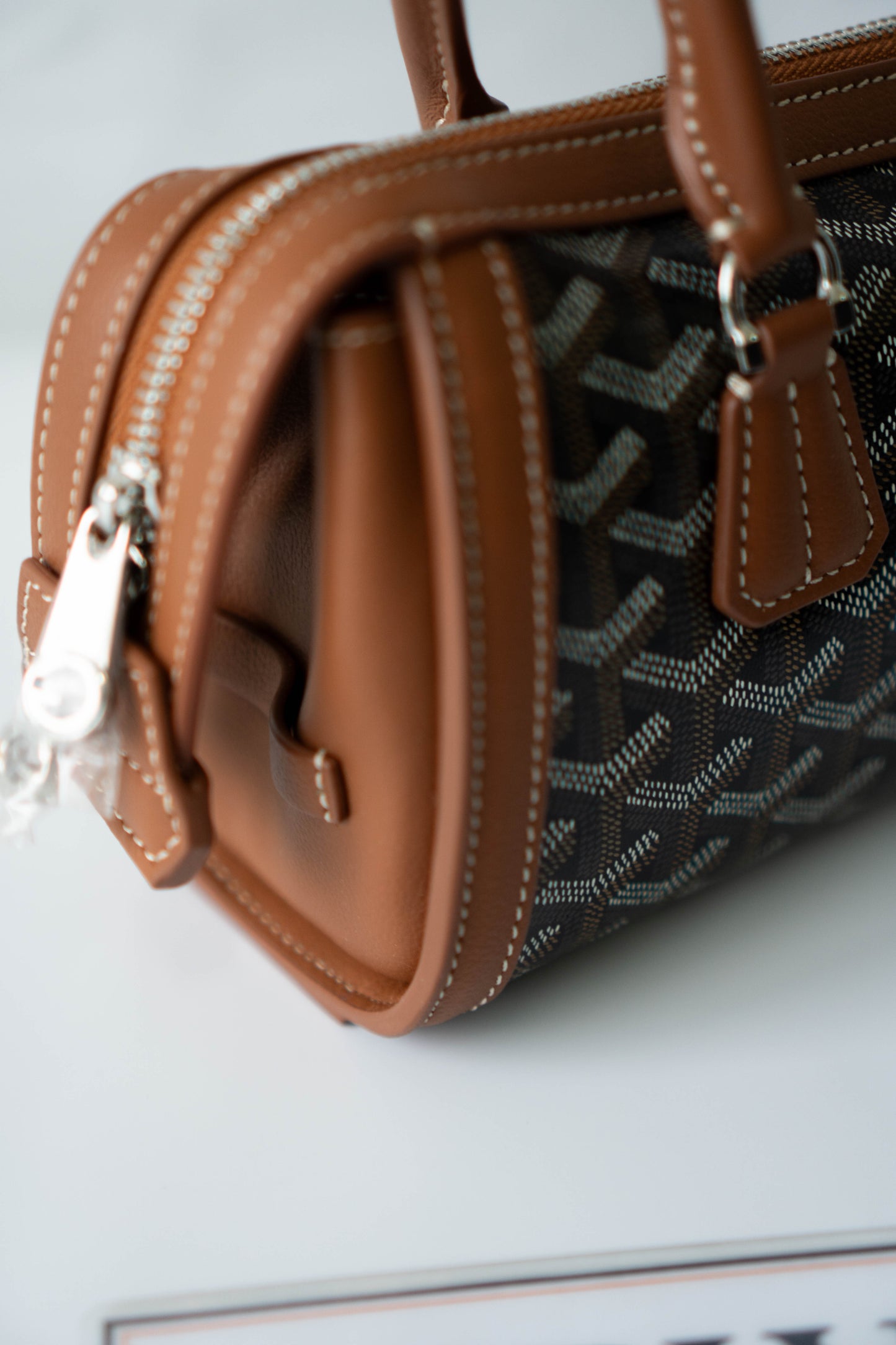 Bonbonnière Bag – Black & Tan Goyrdine Canvas