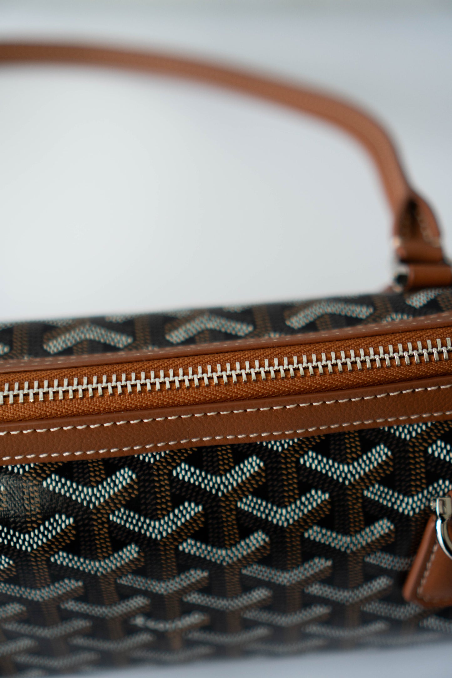 Bonbonnière Bag – Black & Tan Goyrdine Canvas