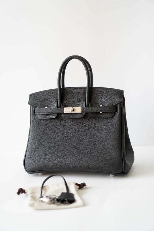 BK 25 in Noir Togo with Palladium Hardware